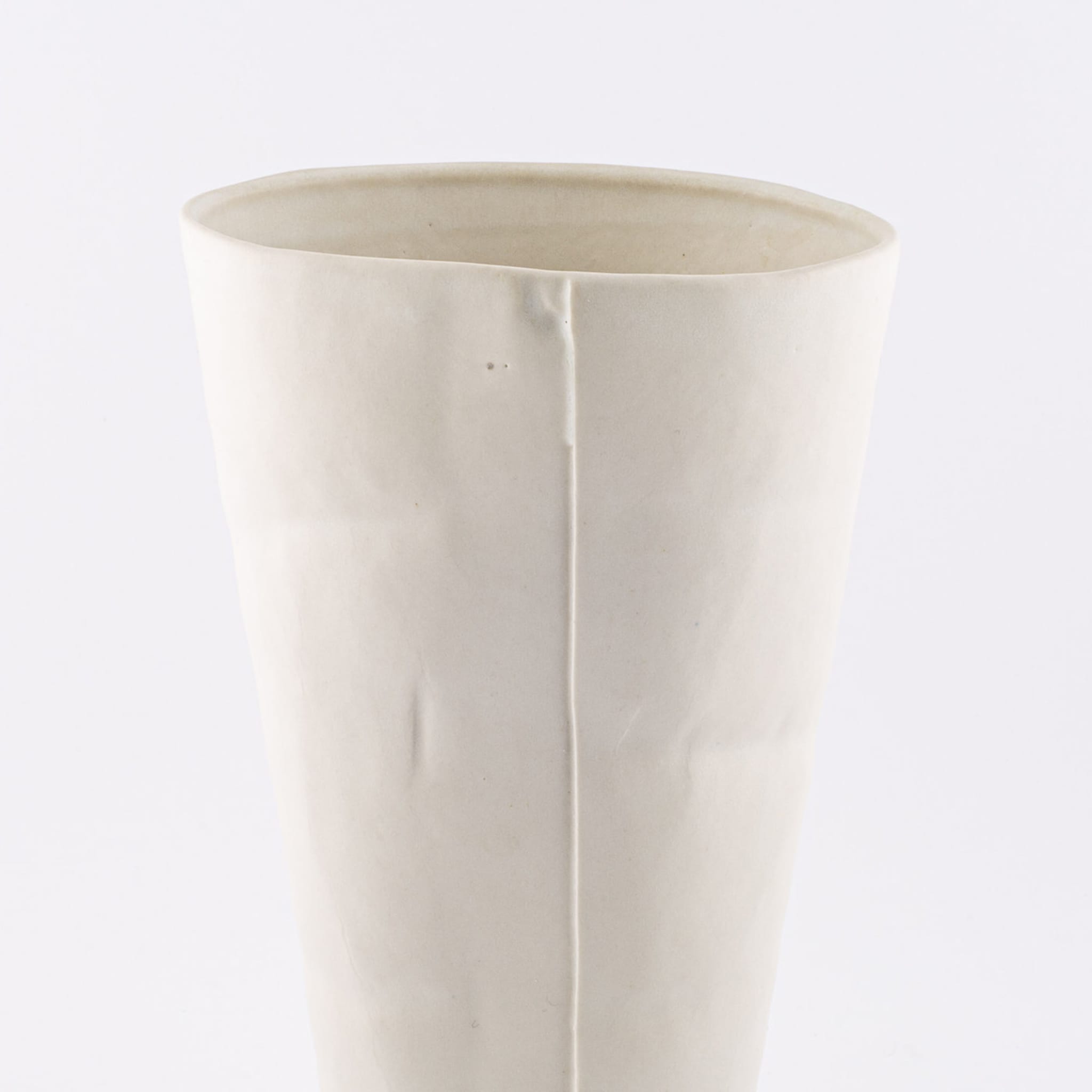 Vaso di porcellana bianca #2 - Vista alternativa 1
