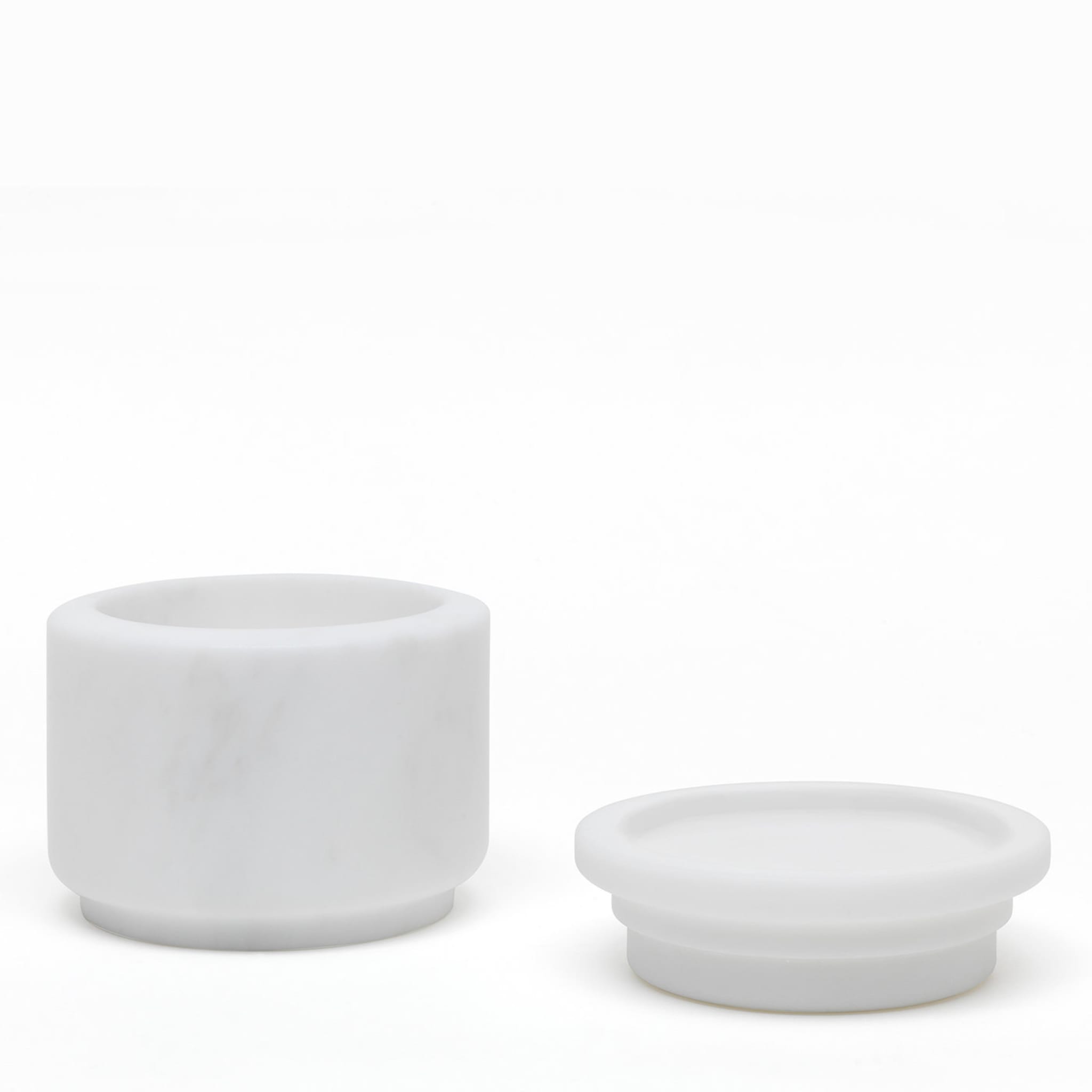 Pyxis Small White Michelangelo Jar by Ivan Colominas - Alternative view 5