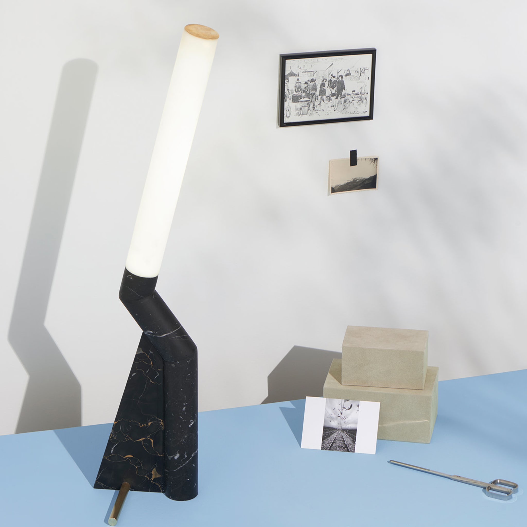 Lampe de table noire Heron de Bec Brittain - Vue alternative 3