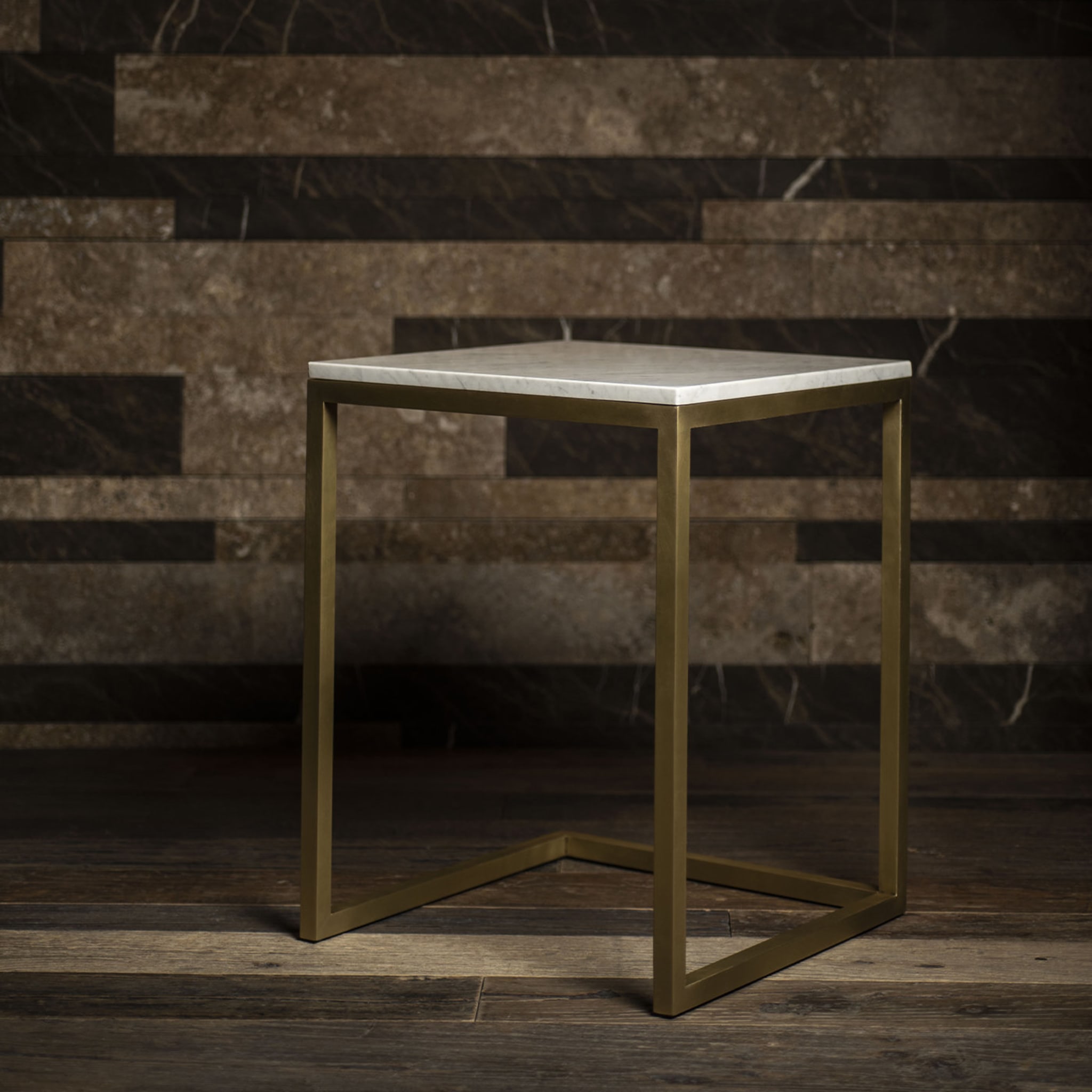 Esopo Brass and White Marble Side Table by Antonio Saporito - Alternative view 3