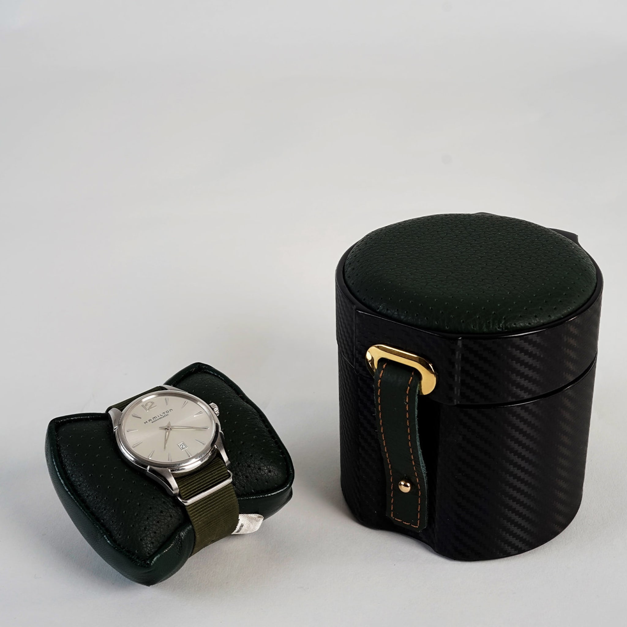 MT Travel Black and Green Watch Case - Alternative view 5