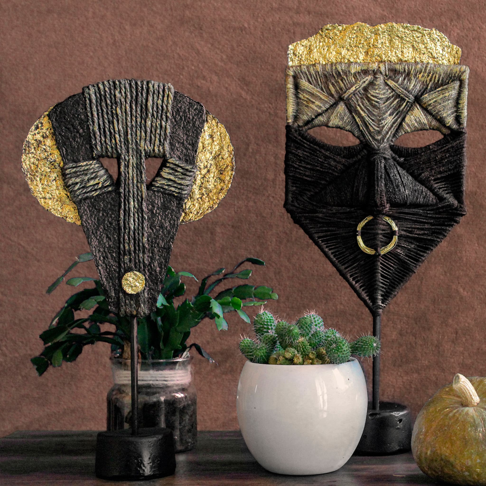 Bufo Maske Dekorative Skulptur - Alternative Ansicht 5