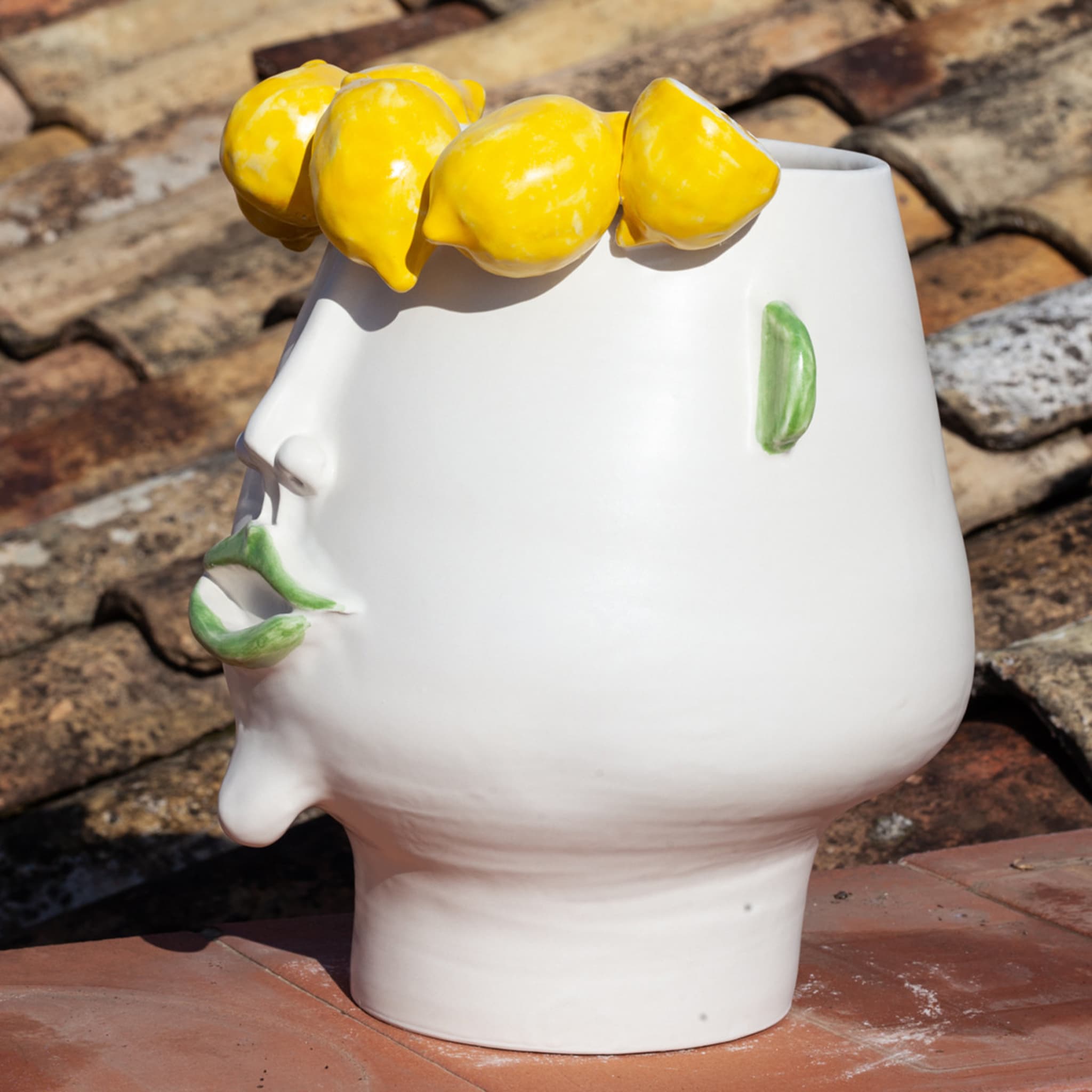 Domitilla Lemon Picker Head Vase - Alternative view 5