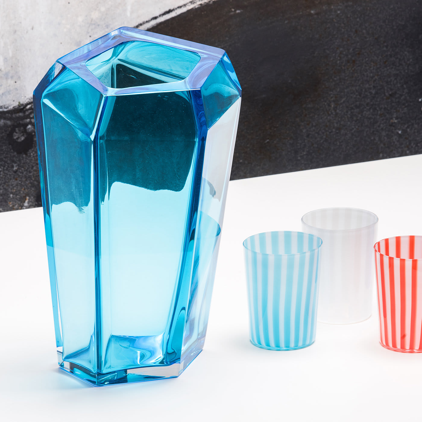 Kastle Blue Vase by Karim Rashid - Purho