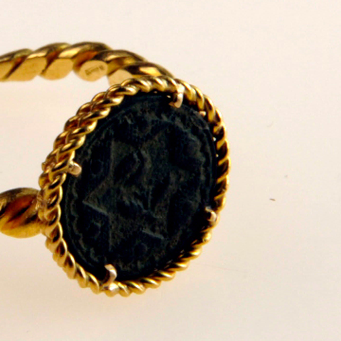 Ancient Button Ring - Maitea