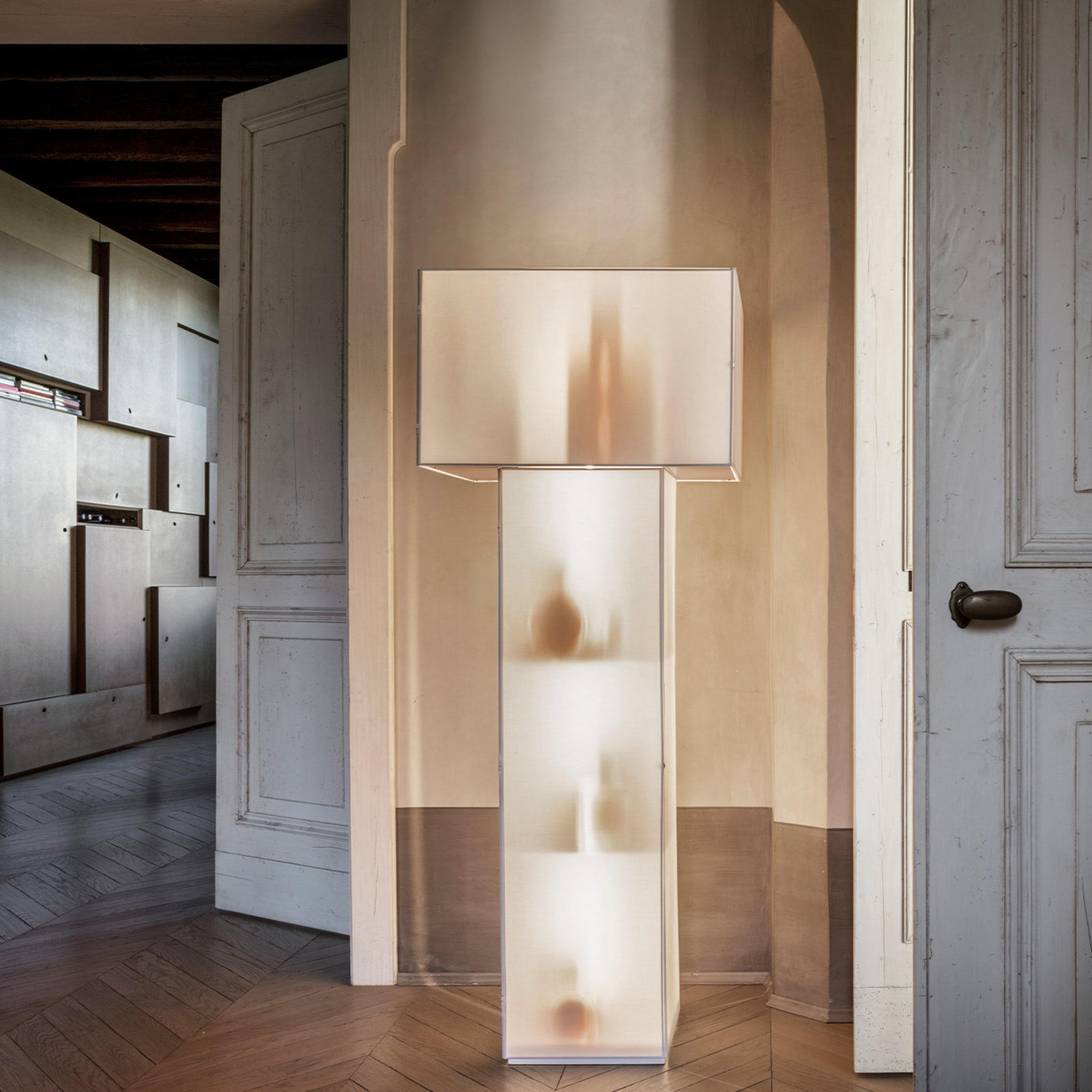 Velasca Floor Lamp by Marzia & Leonardo Dainelli - Alternative view 2
