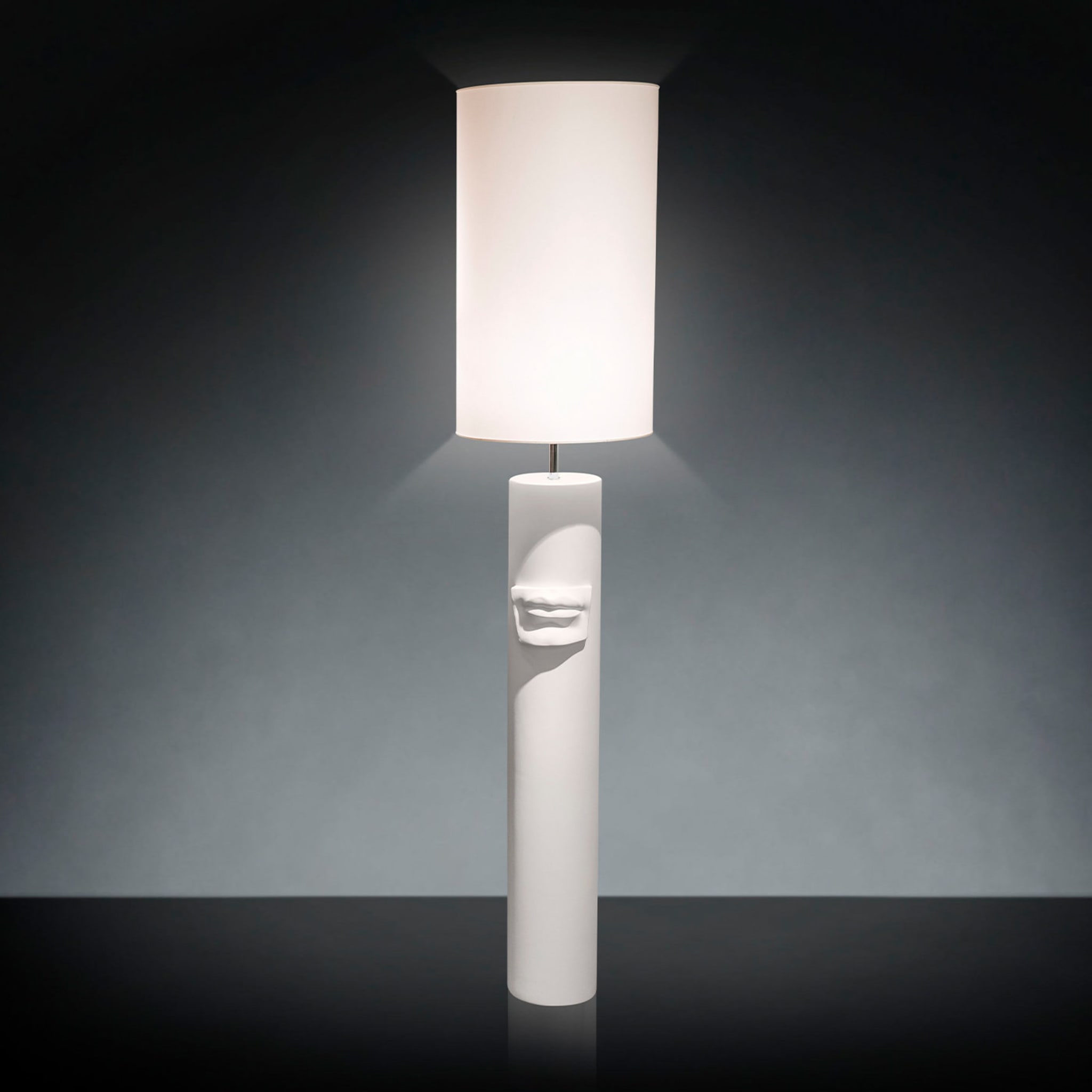 David Mouth Table/Floor Lamp - Alternative view 1