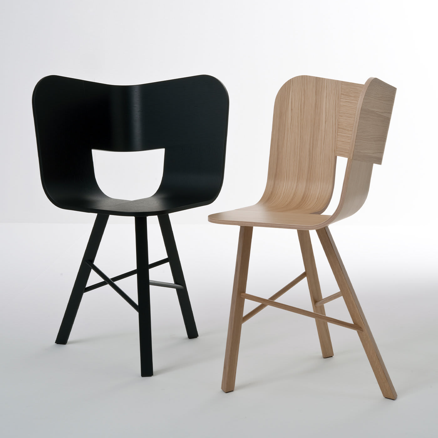 Tria Natural Wood Chair - Colé