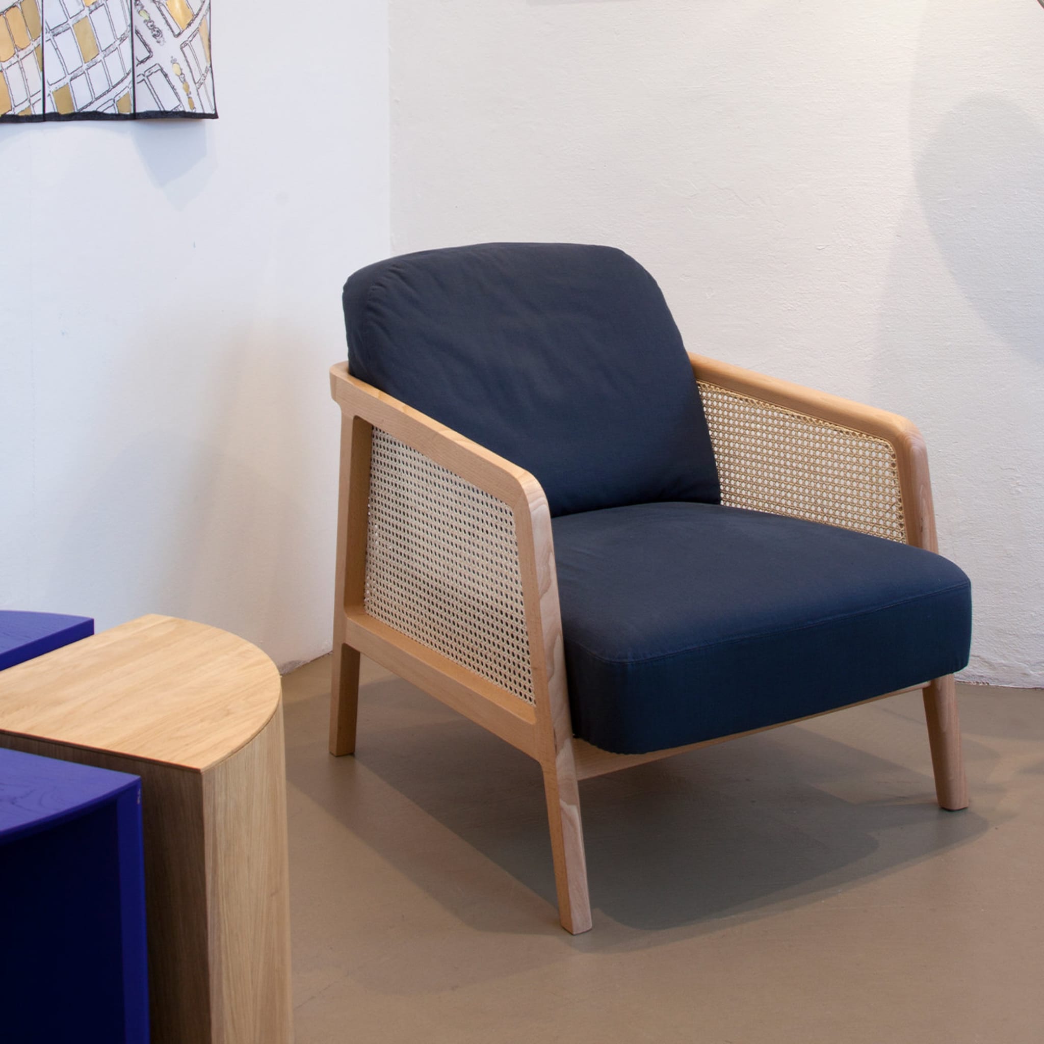 Vienna Lounge Sessel in buche blau von Emmanuel Gallina - Alternative Ansicht 1