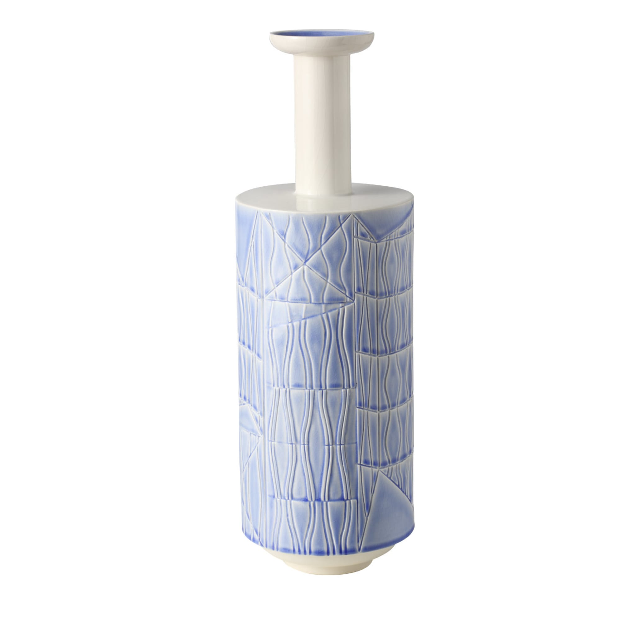 Hohe weiße und blassblaue Vase von Bethan Laura Wood - Hauptansicht