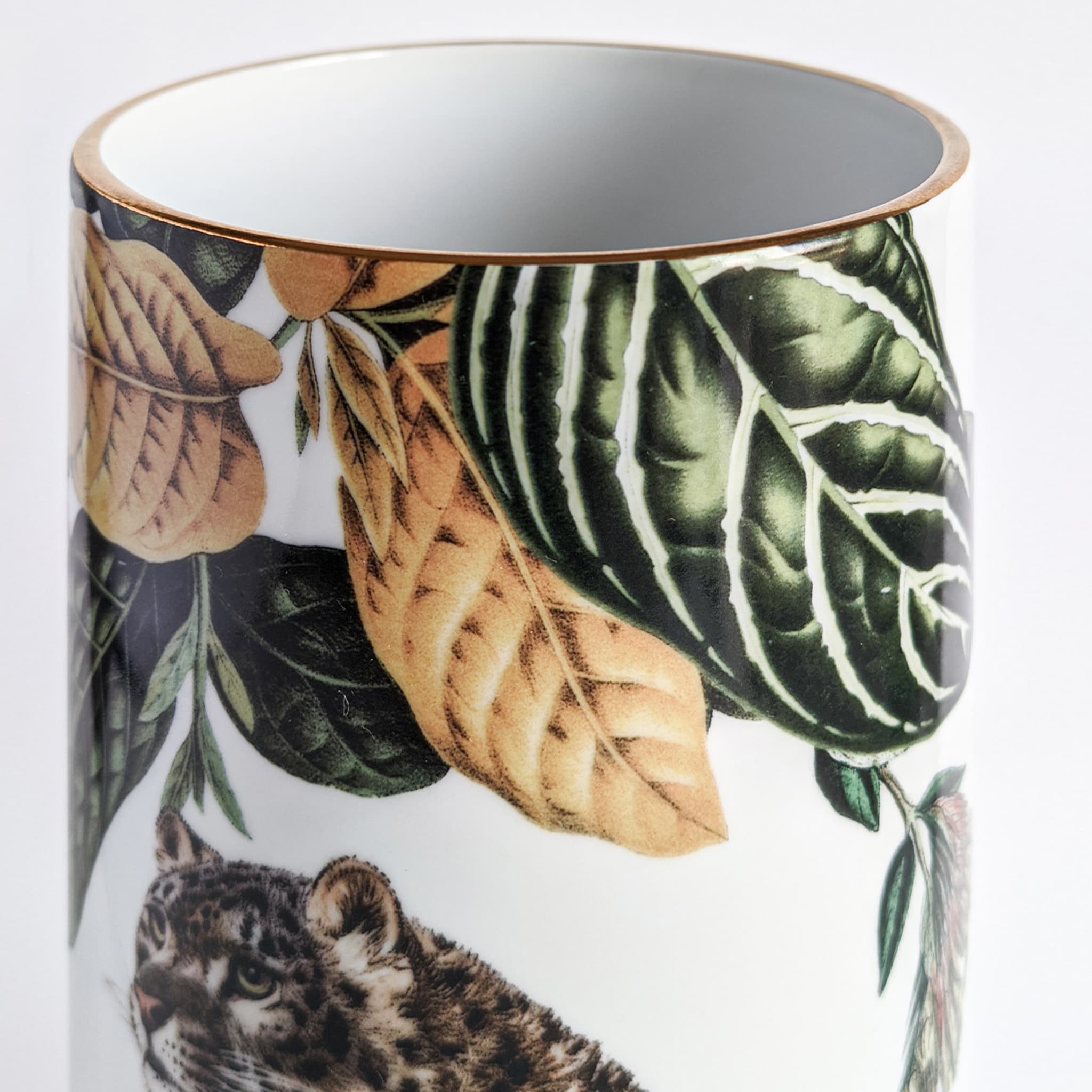 Animalia Porcelain Cylindrical Vase With Cheetah - Alternative view 2