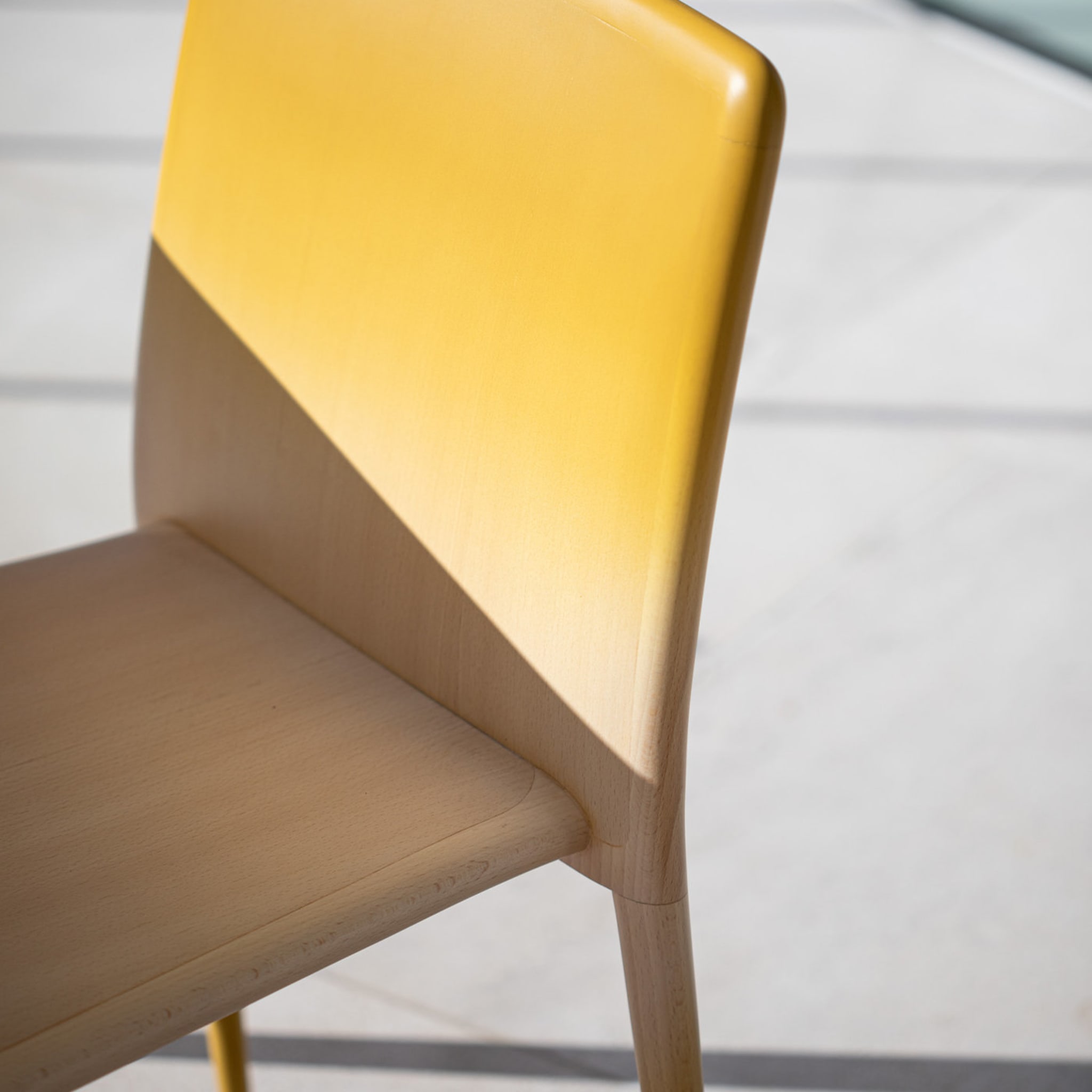 Miss Wood Yellow Chair - Alternative view 2