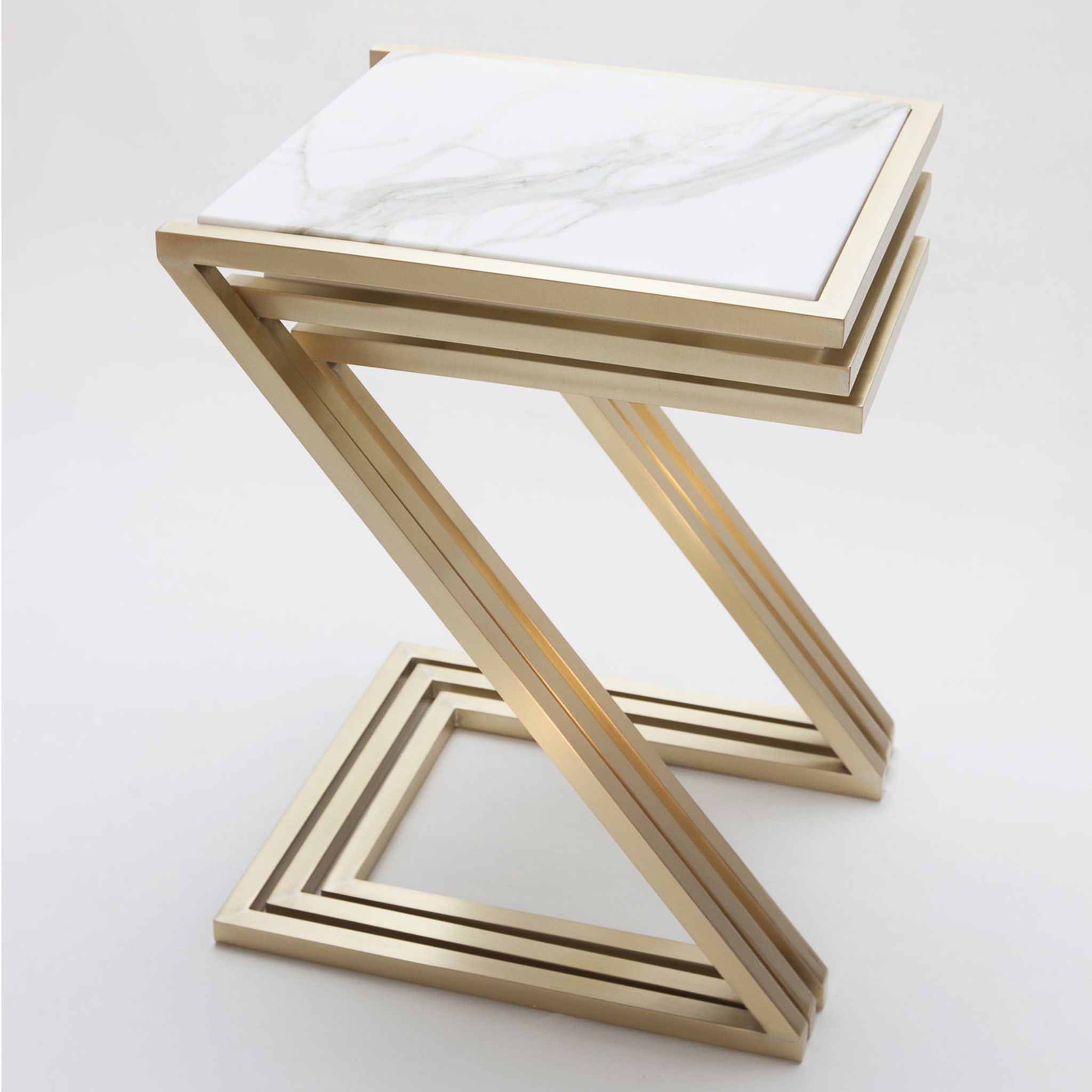 Zumm Zum Zu Set of 3 White Marble Nesting Tables - Alternative view 1