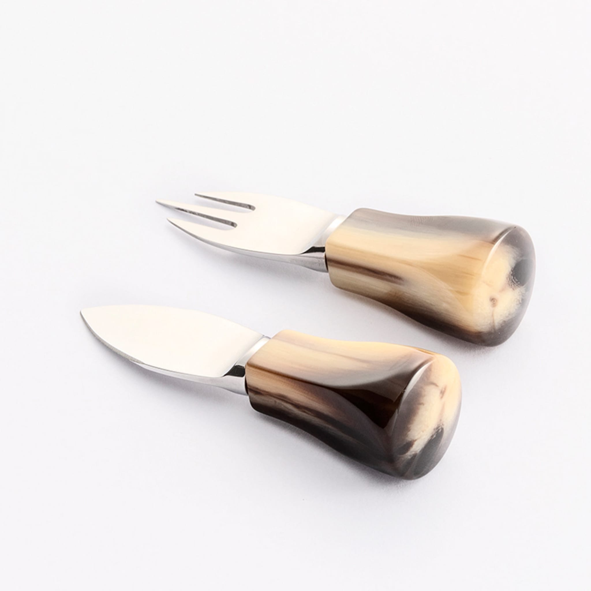 Zimbabwe Set of Parmigiano Cheese Serving Cutlery - Alternative view 1