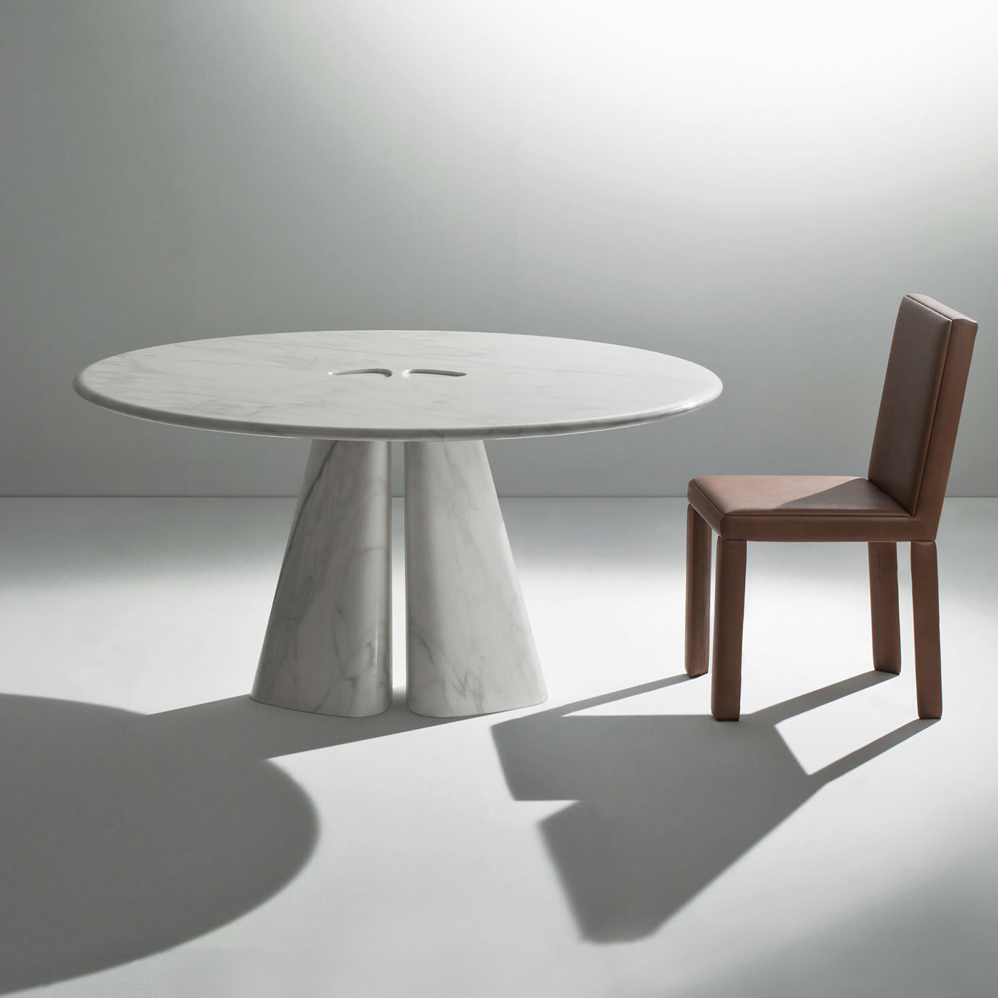 Raja Round Table by Bartoli Design - Laura Meroni
