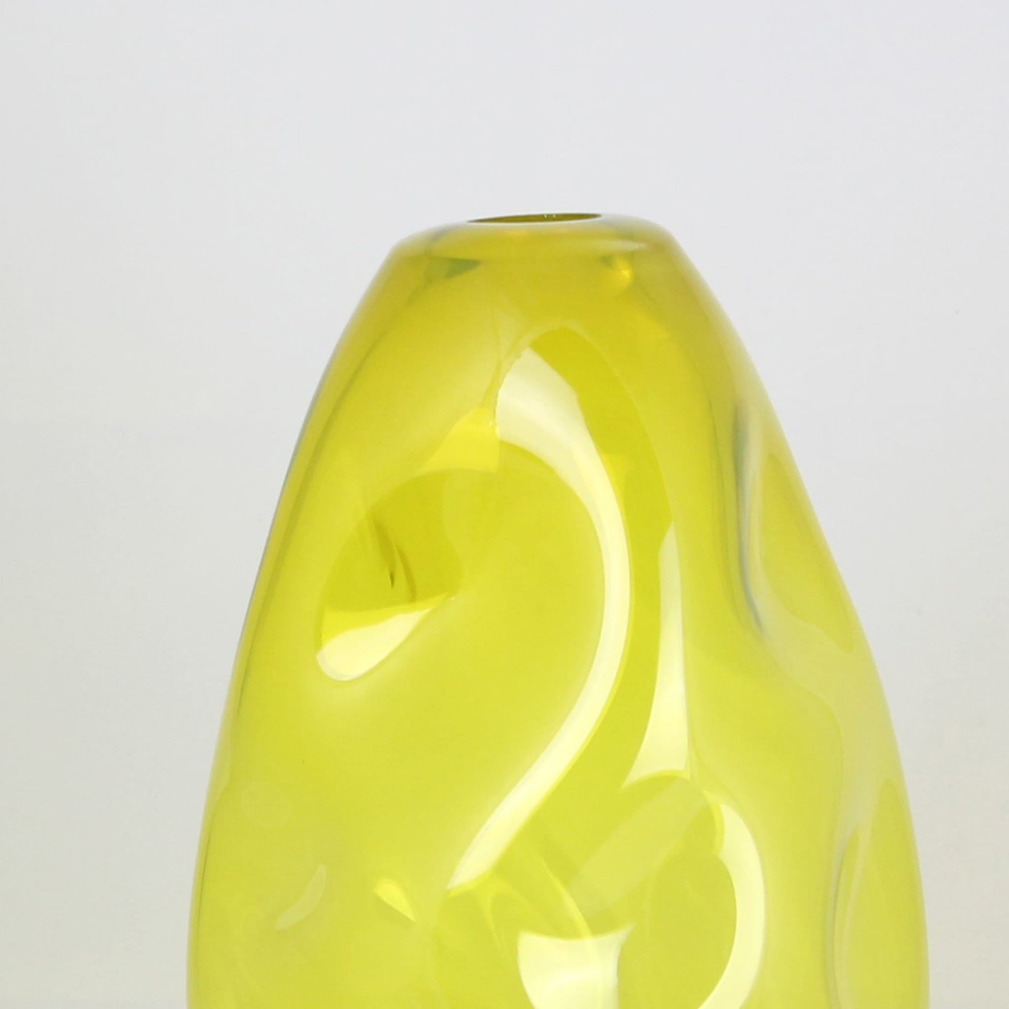 Rioterà Medium Yellow Soffione Vase - Alternative view 1