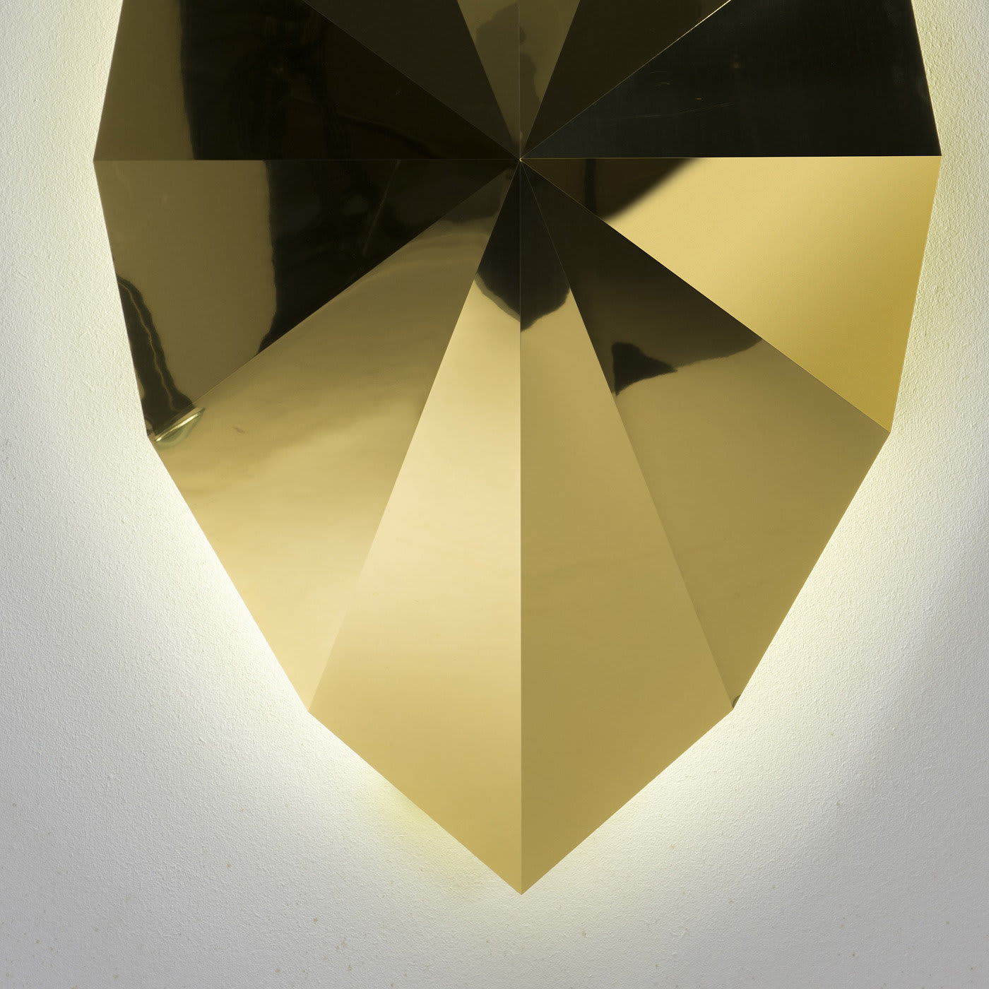 Sacred Geometry Shield Lamp - Gio Minelli