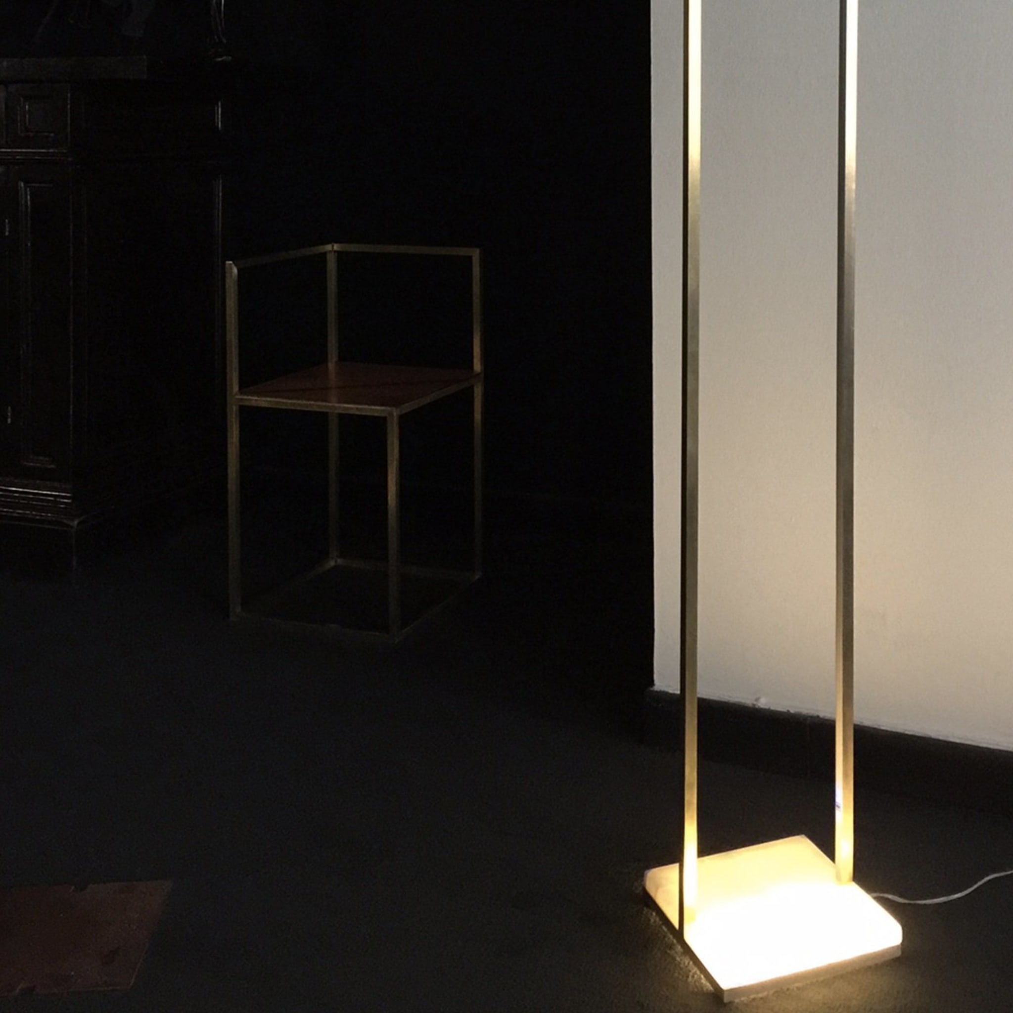 Floorframe Floor Lamp in Carrara Marble and Brass Vittorio Bifulco  Troubetzkoy