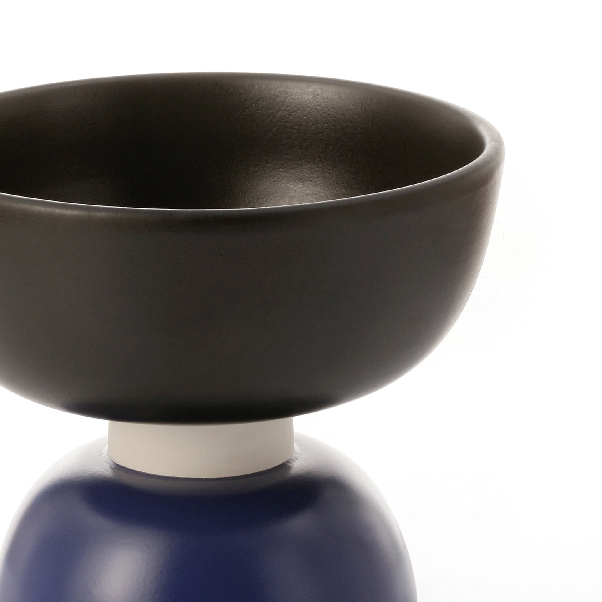Small Centerpiece in Matte Black and Blue by Ettore Sottsass - Alternative view 1