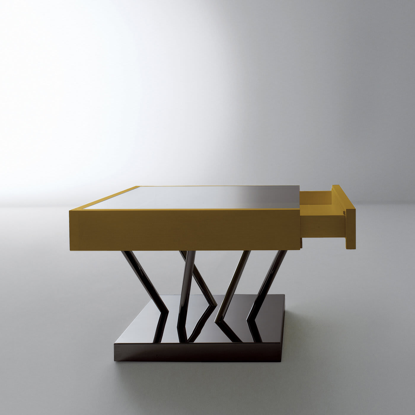 SA 04 Low Table by Sottsass Associati - Laura Meroni