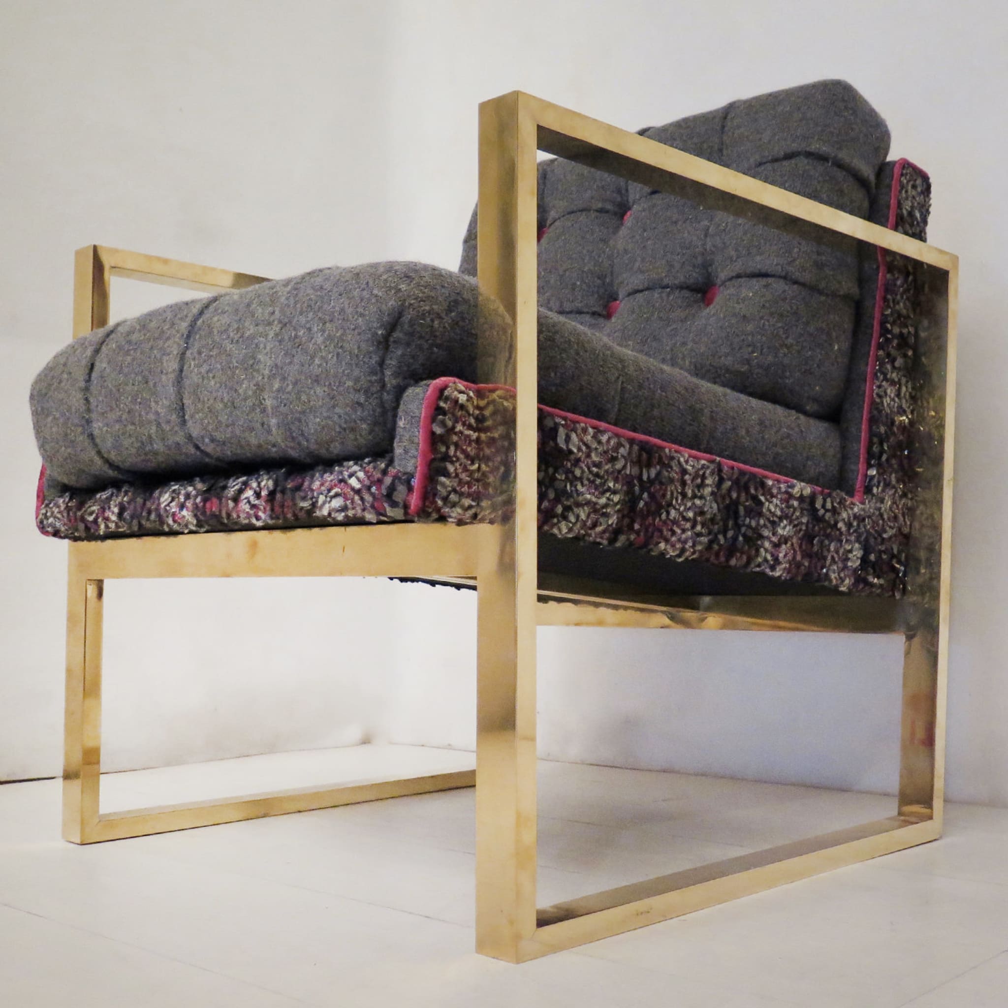 Set of Two Armchairs in Brass - Alternative view 1