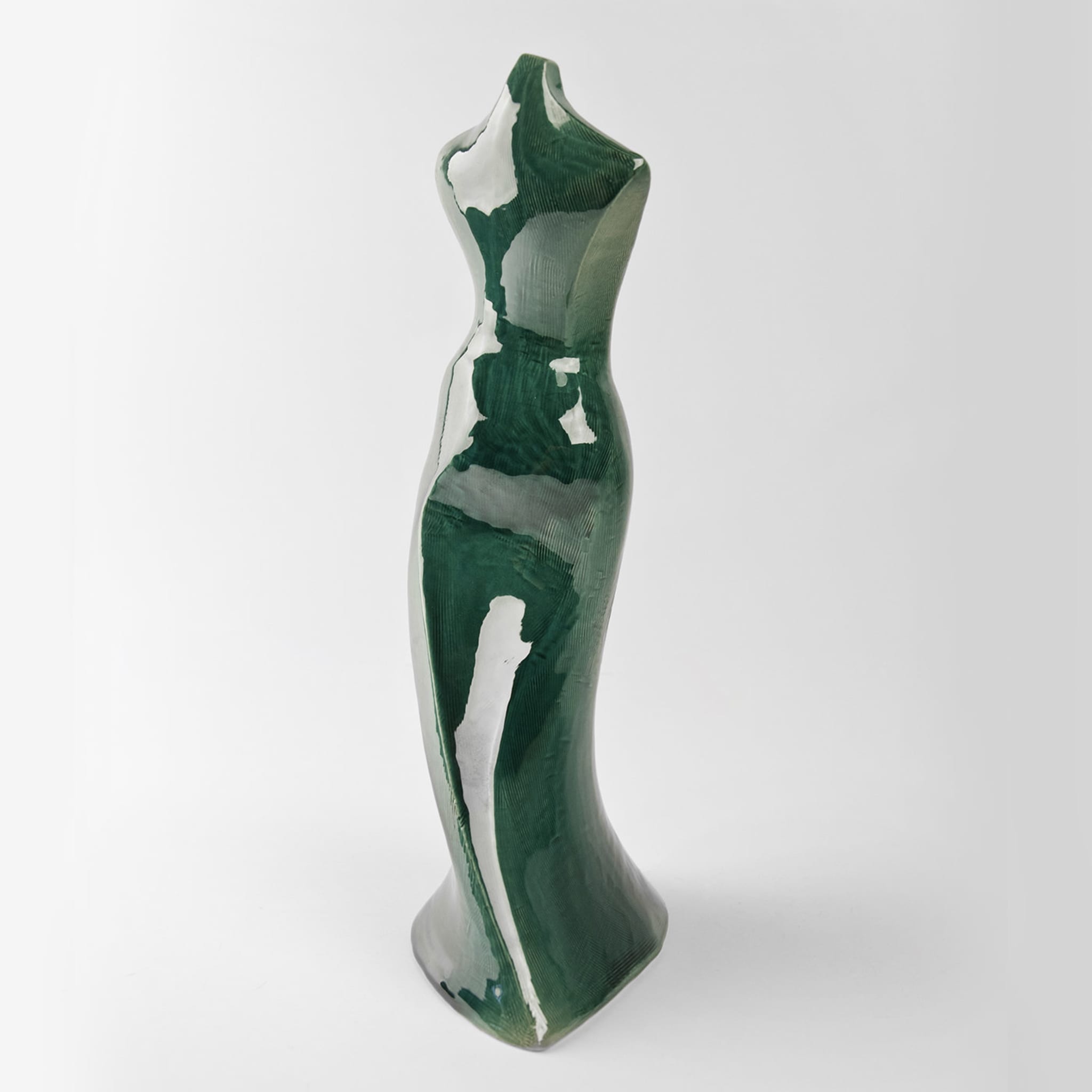 Greta Green Sculpture - Alternative view 3