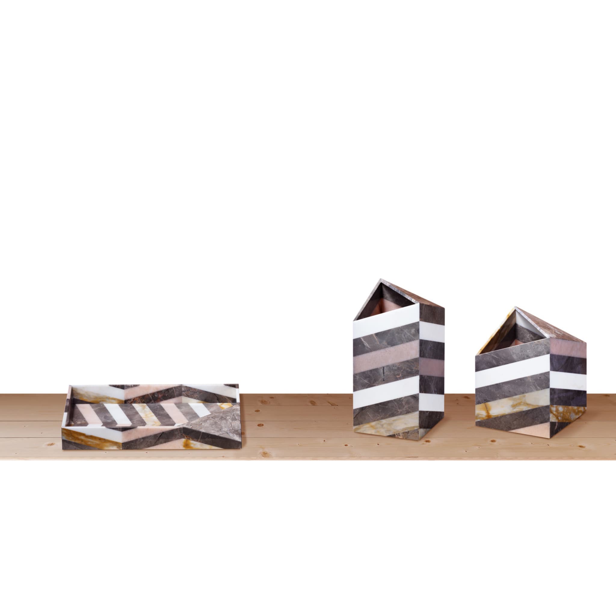 Striped Tray by Patricia Urquiola - Alternative view 1