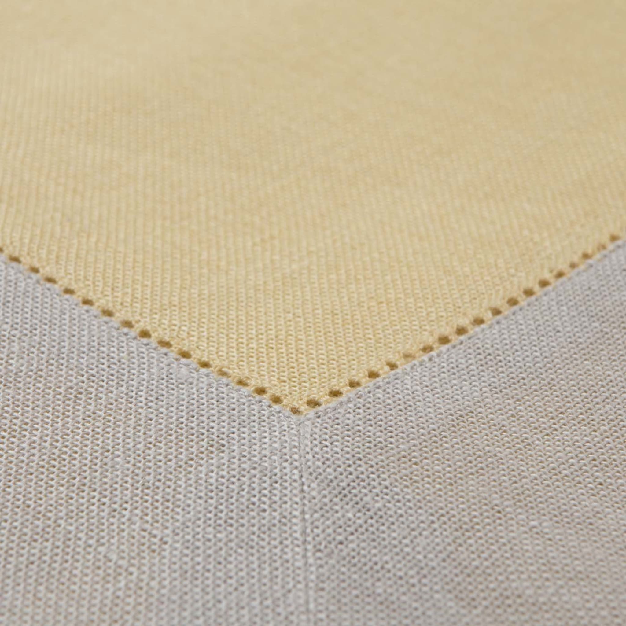 Marta Linen Tablecloth - Alternative view 1