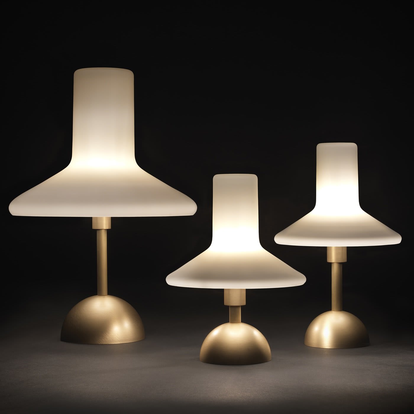 Olly Brass Large Table Lamp - Tato