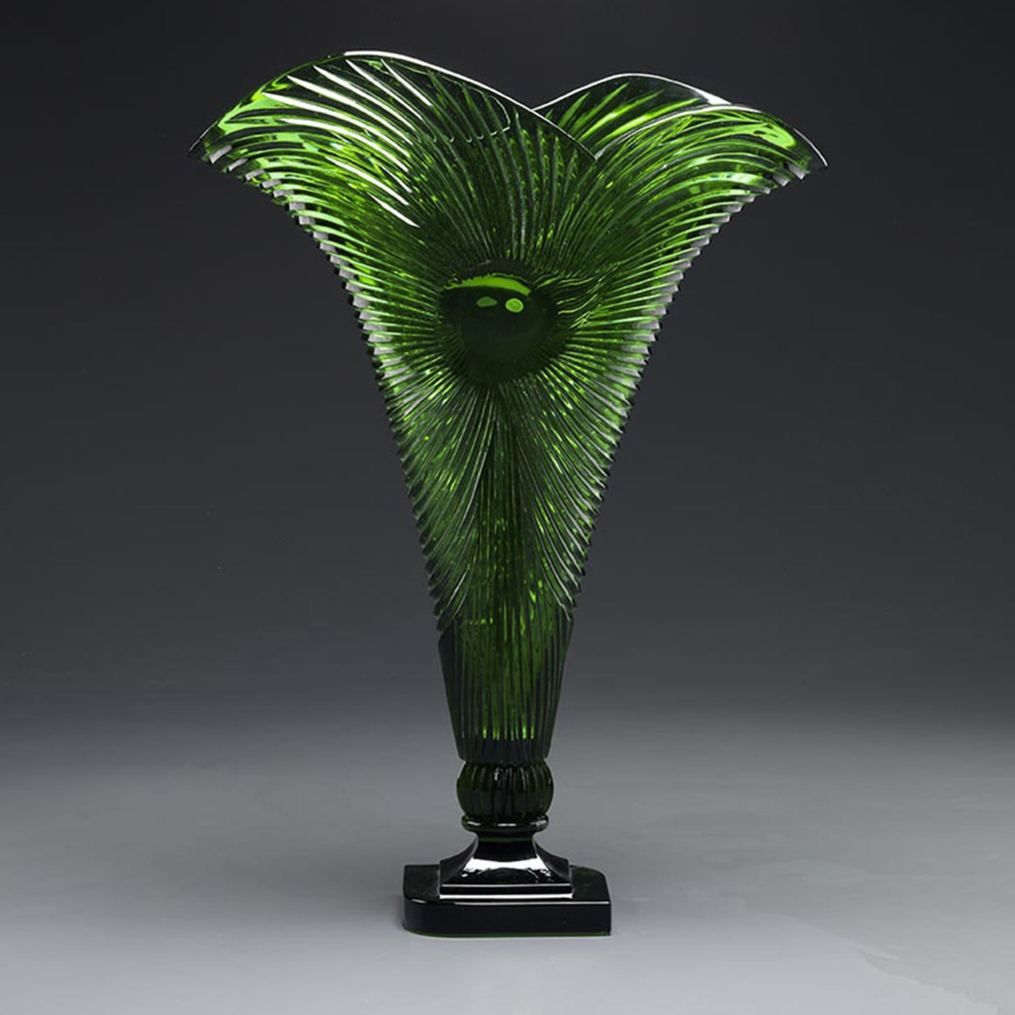 Crystal Fan Vase in Malachite Green - Alternative view 1