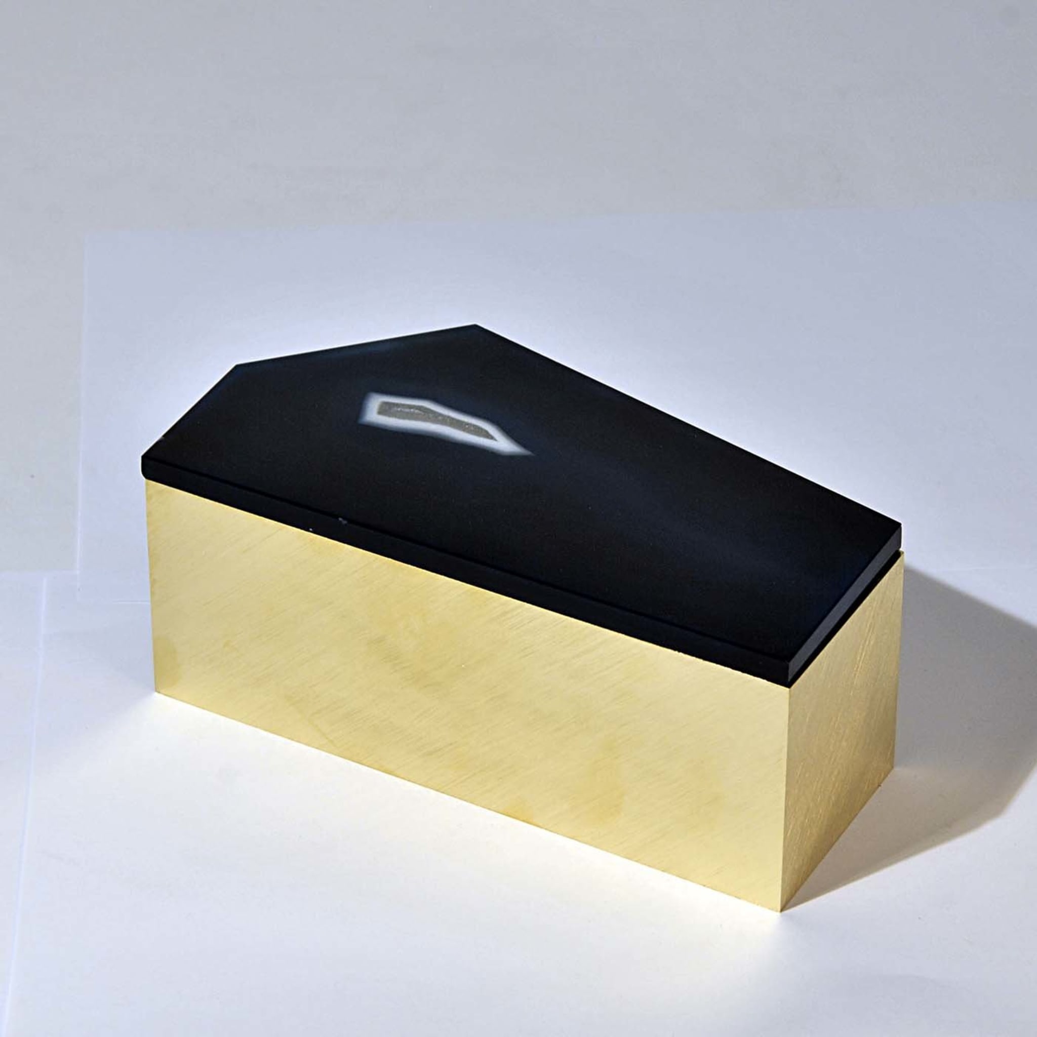 Brass Box with Agate Lid - Alternative view 2