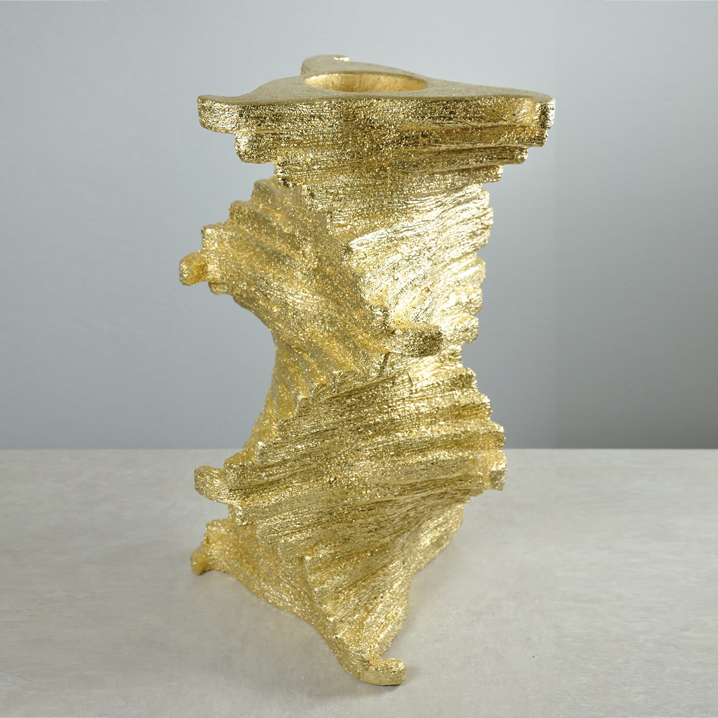 Gold Leaf Triangular Vase - PB Studio Artigiano