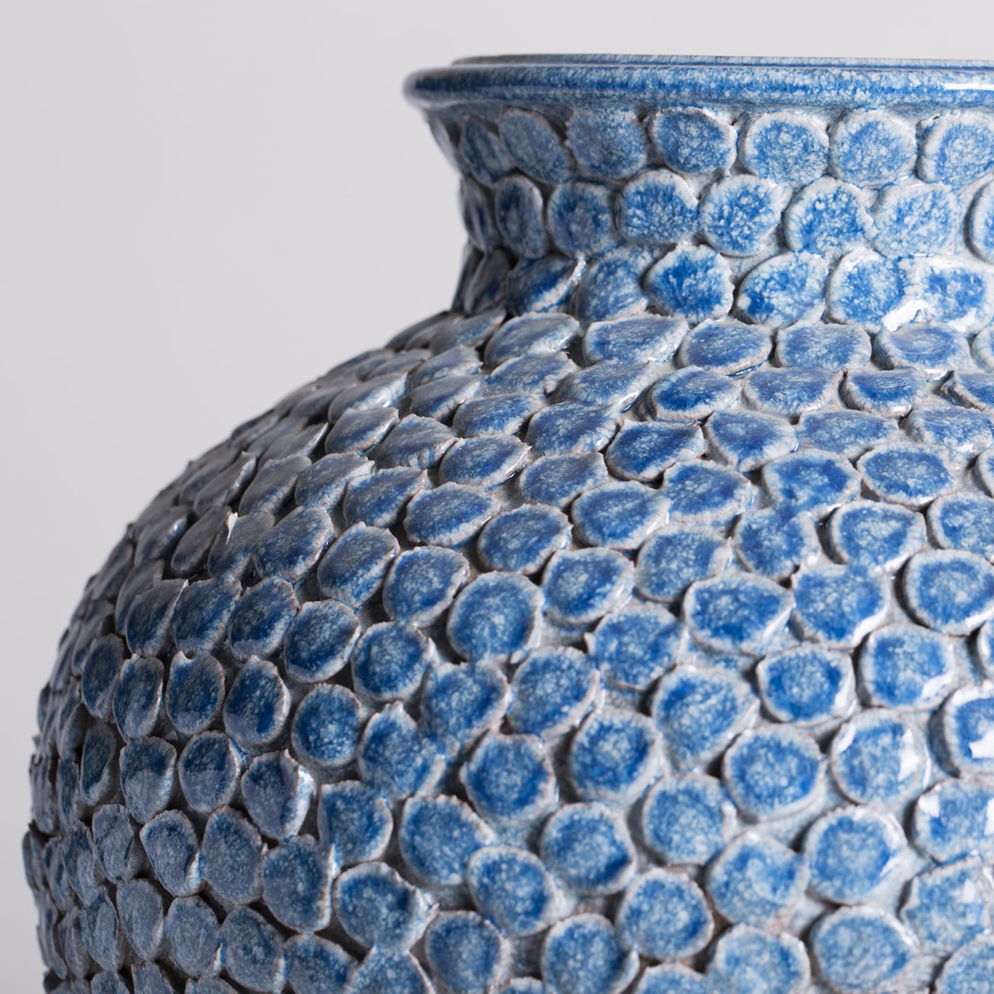 Azzurra Maiolica Vase - Alternative view 2
