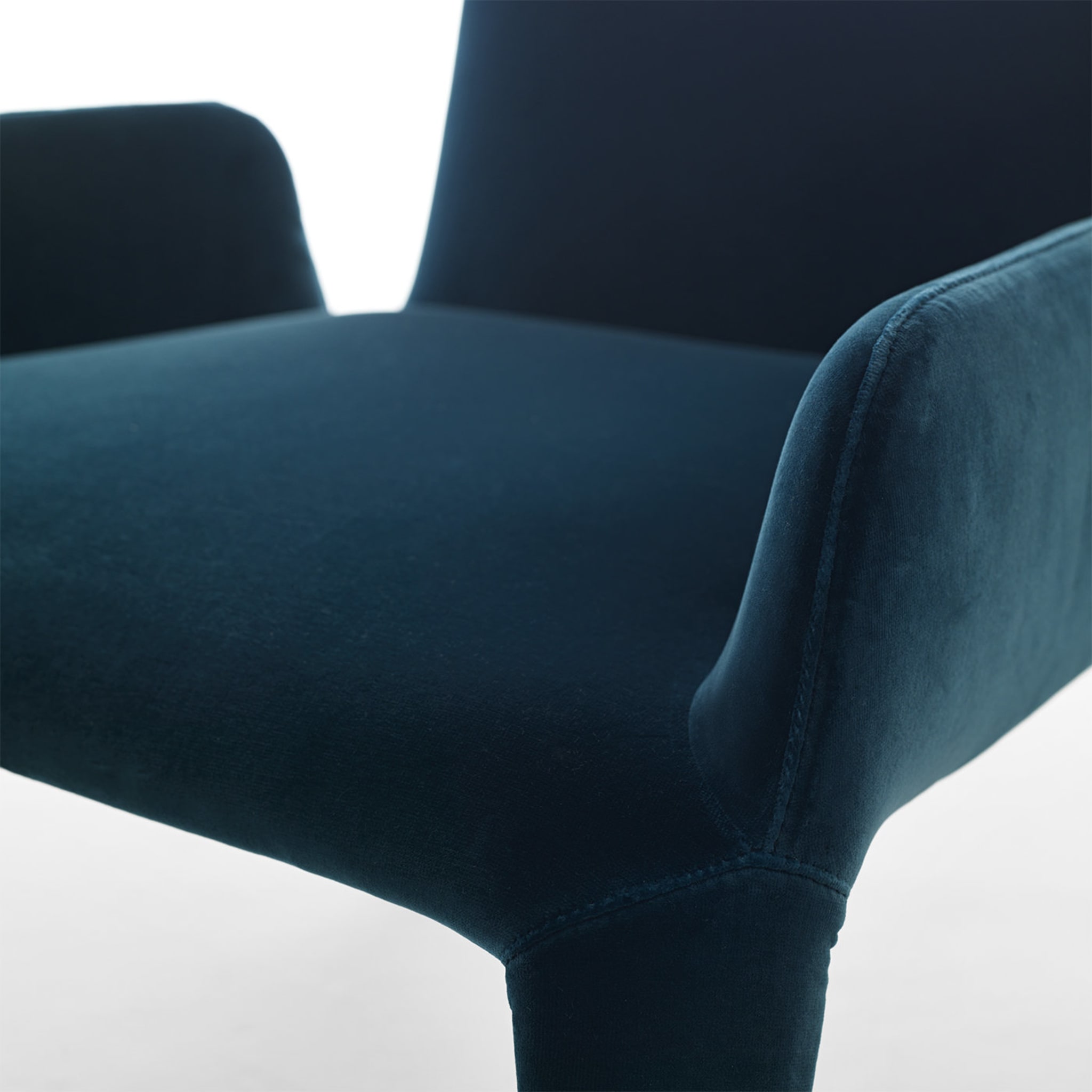 Nova Blue Armchair with Armrests - Alternative view 2
