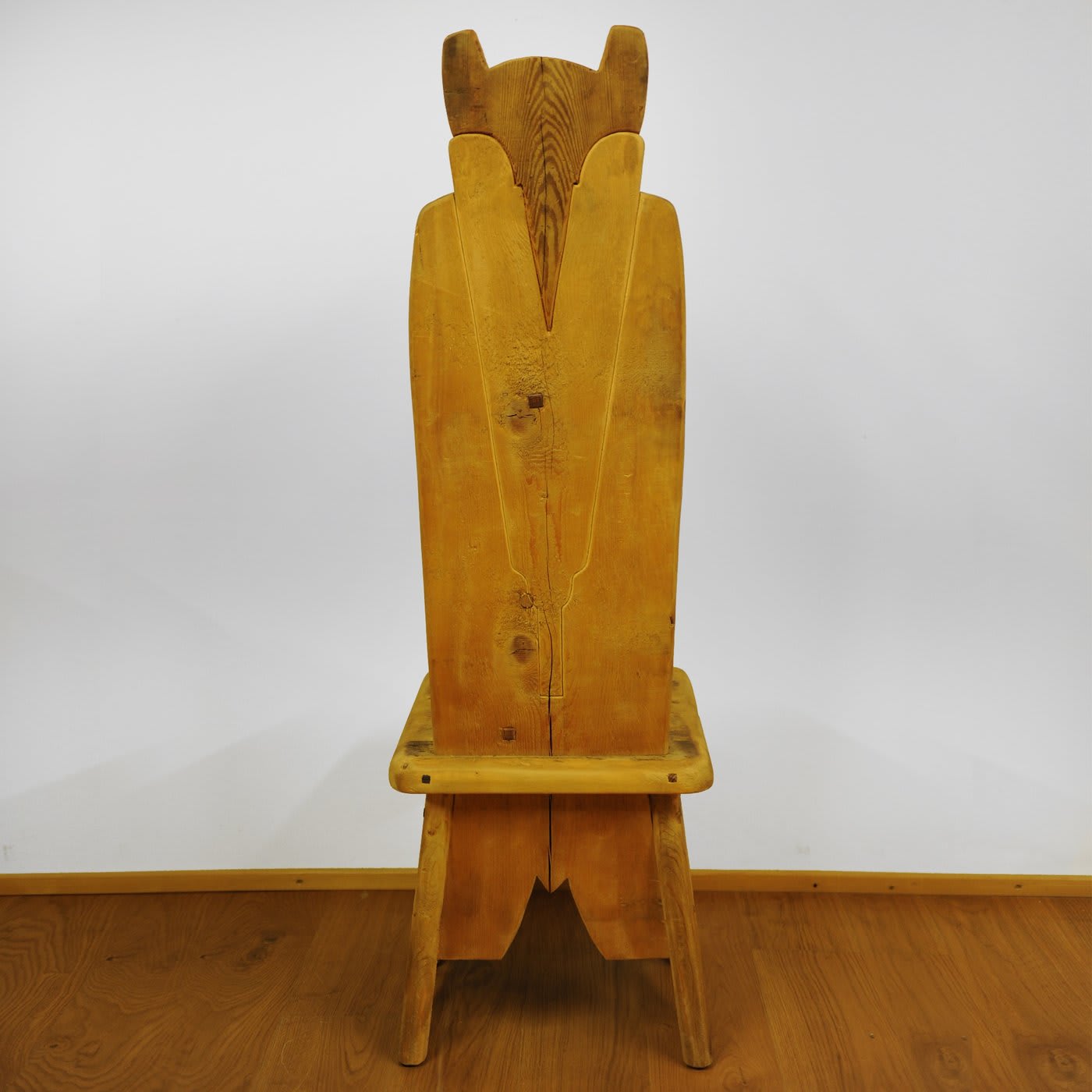 Bear Throne Chair - Falegnameria Helmut Santifaller