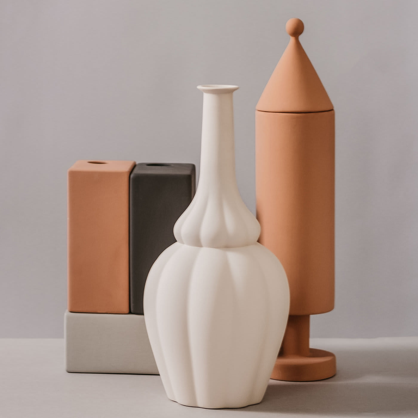 Natura Morta 5-Vase Set #3 - Le Morandine by Sonia Pedrazzini