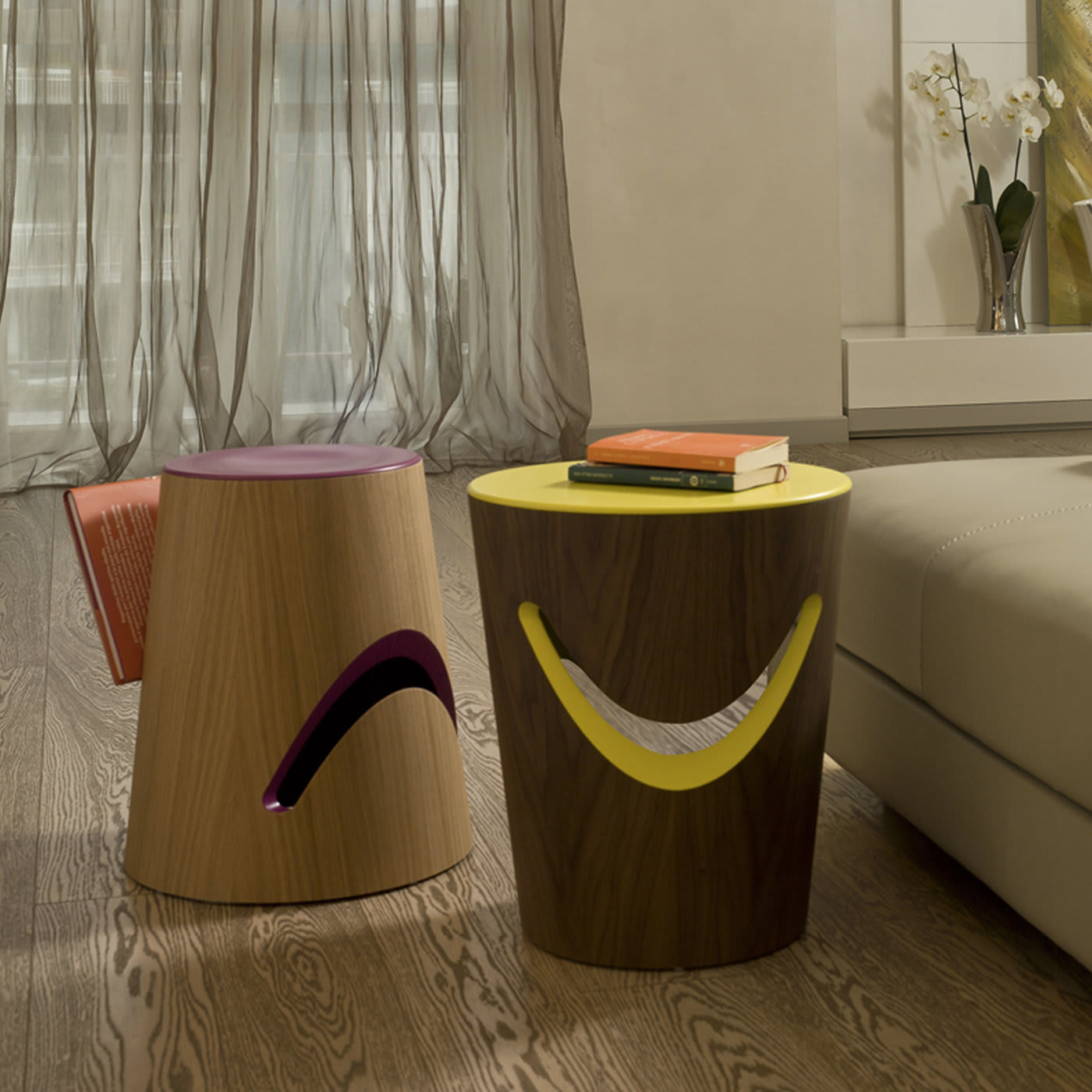 Happy Side Table - Extroverso