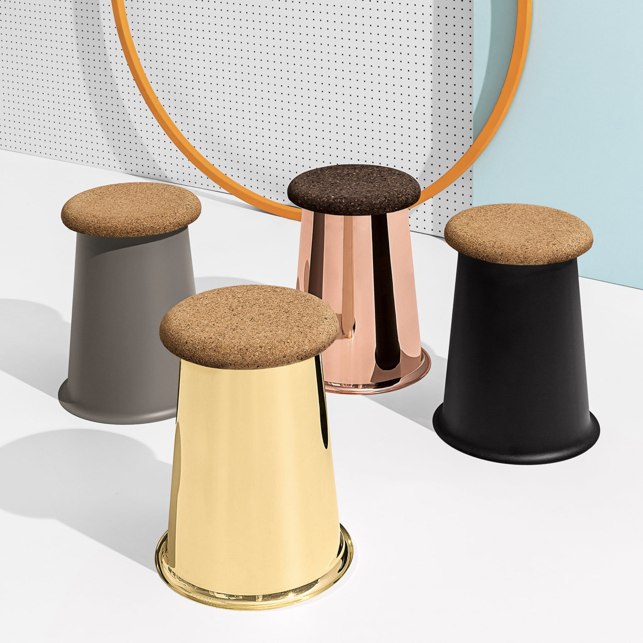 Siit Gold Stool - Alternative view 1
