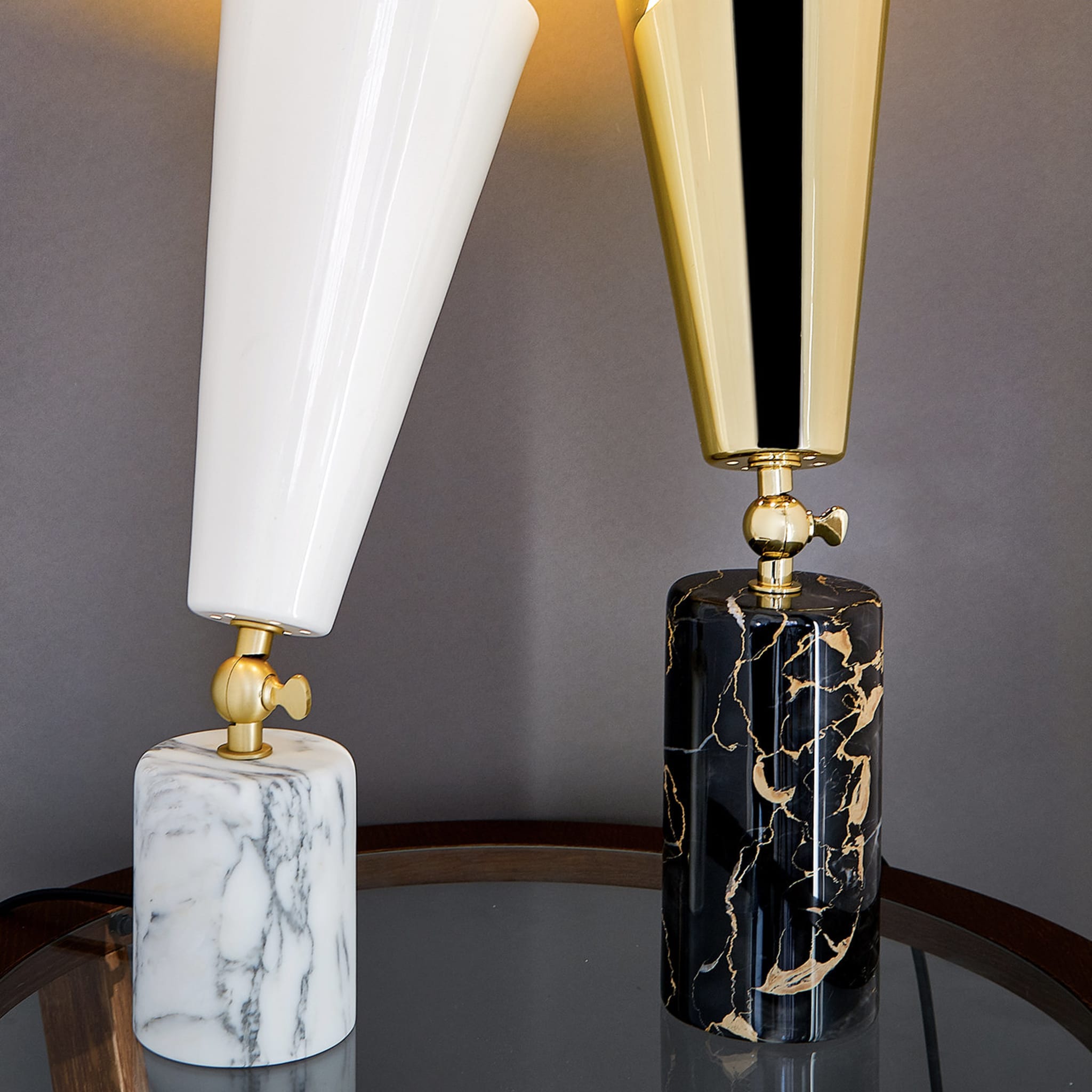 Vox Alta Table Lamp by Lorenza Bozzoli in Portoro Marble - Alternative view 1