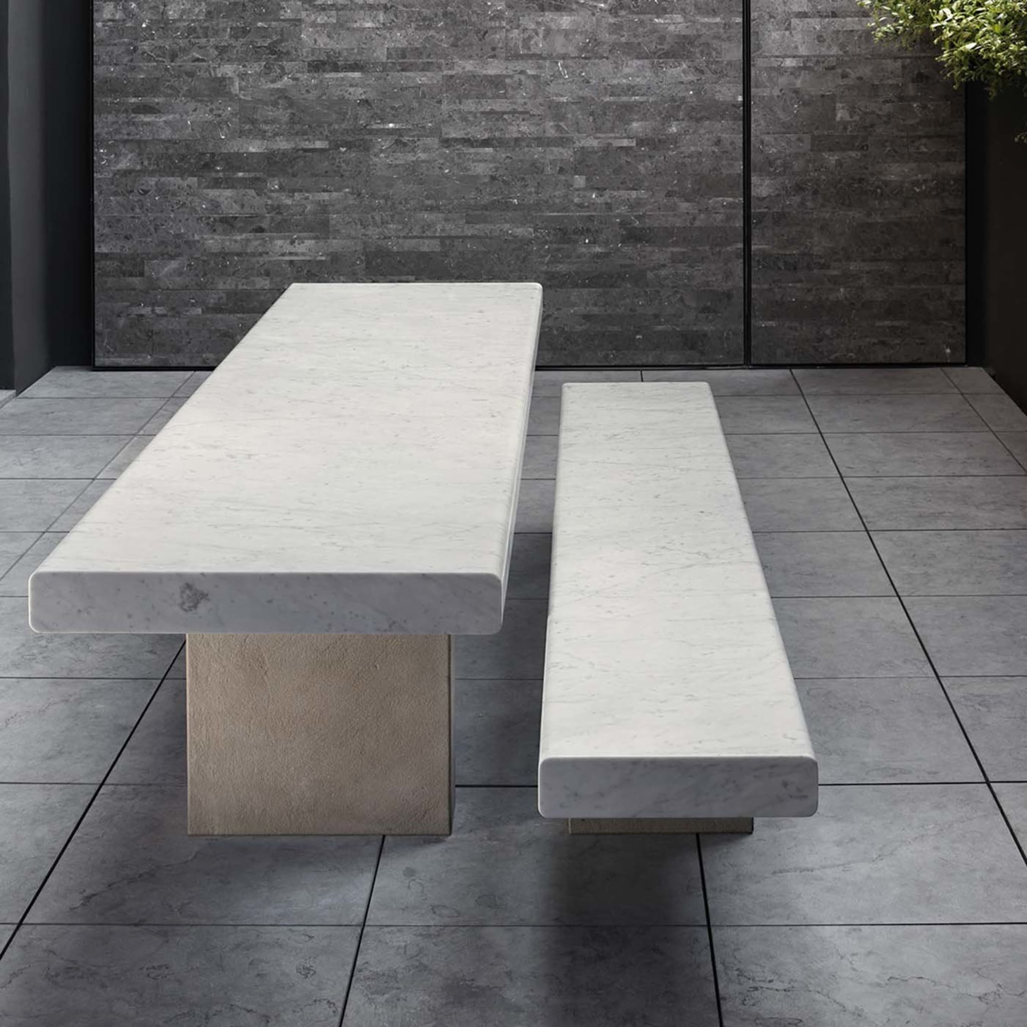 Span Outdoor Bench by John Pawson - Alternative view 2