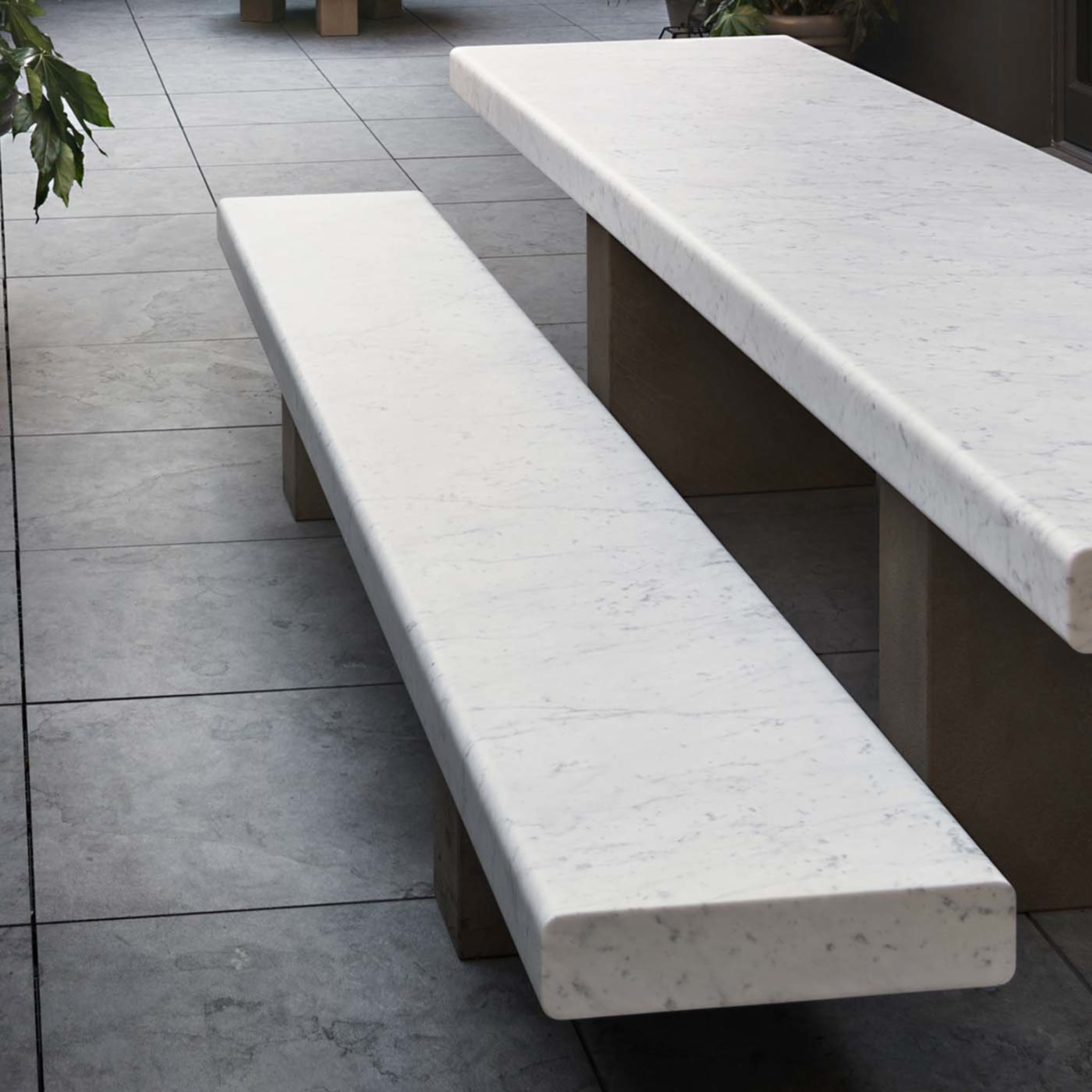 Span Outdoor Bench by John Pawson - Alternative view 3