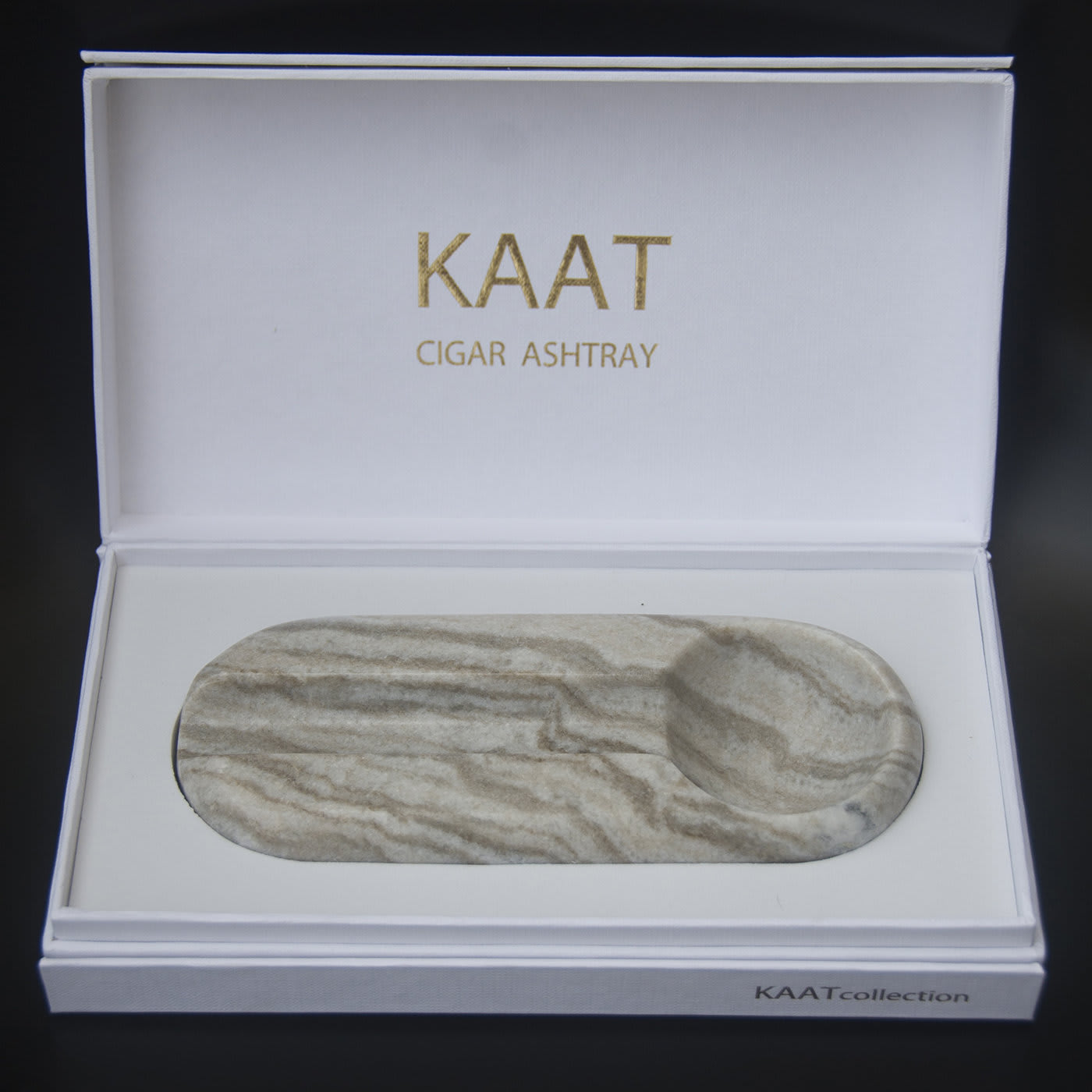 Namibia Cigar Ashtray with Box - Kaat by Michele Cucchiara and Philippos Zannettos