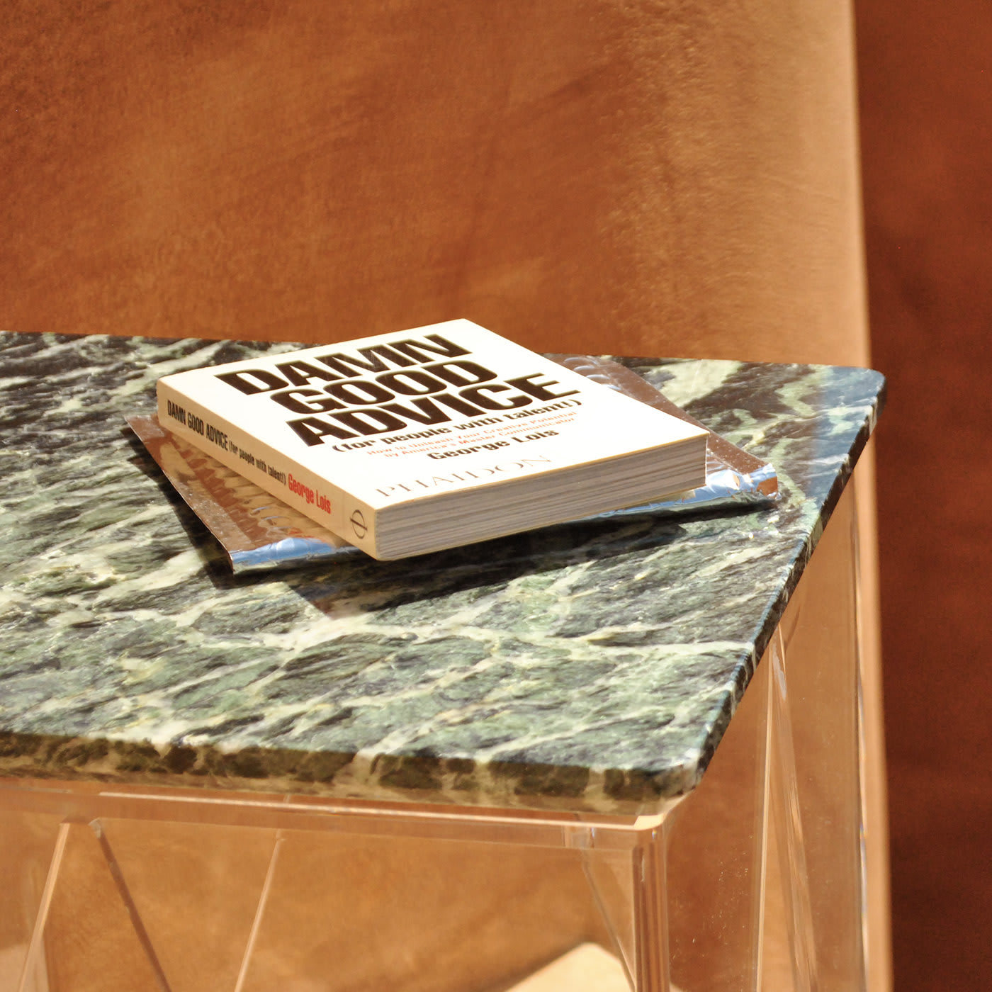 Vein Side Table with Green Alps Marble Top - Madea Milano
