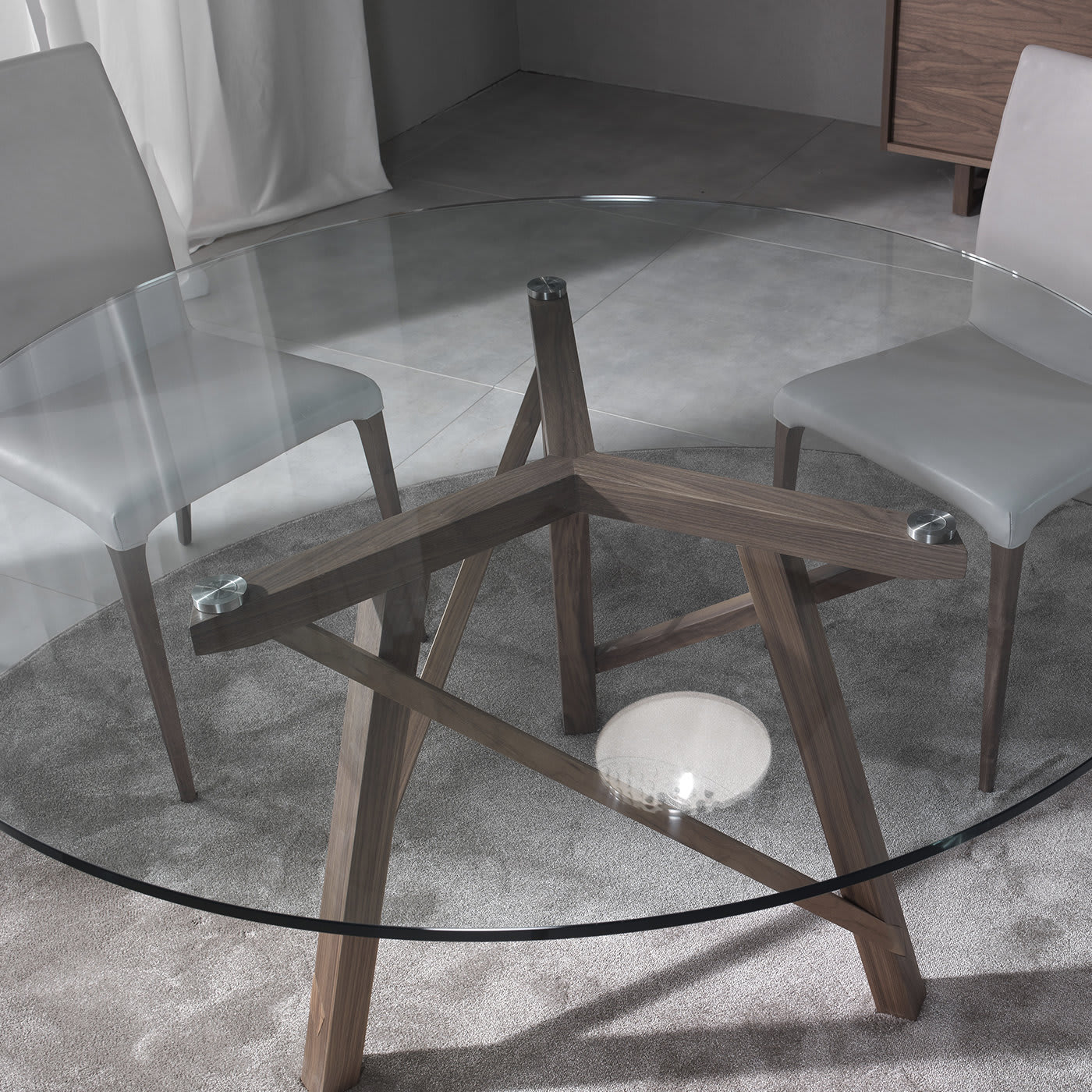 Zeus Round Table by Giuliano and Gabriele Cappelletti - Pacini & Cappellini