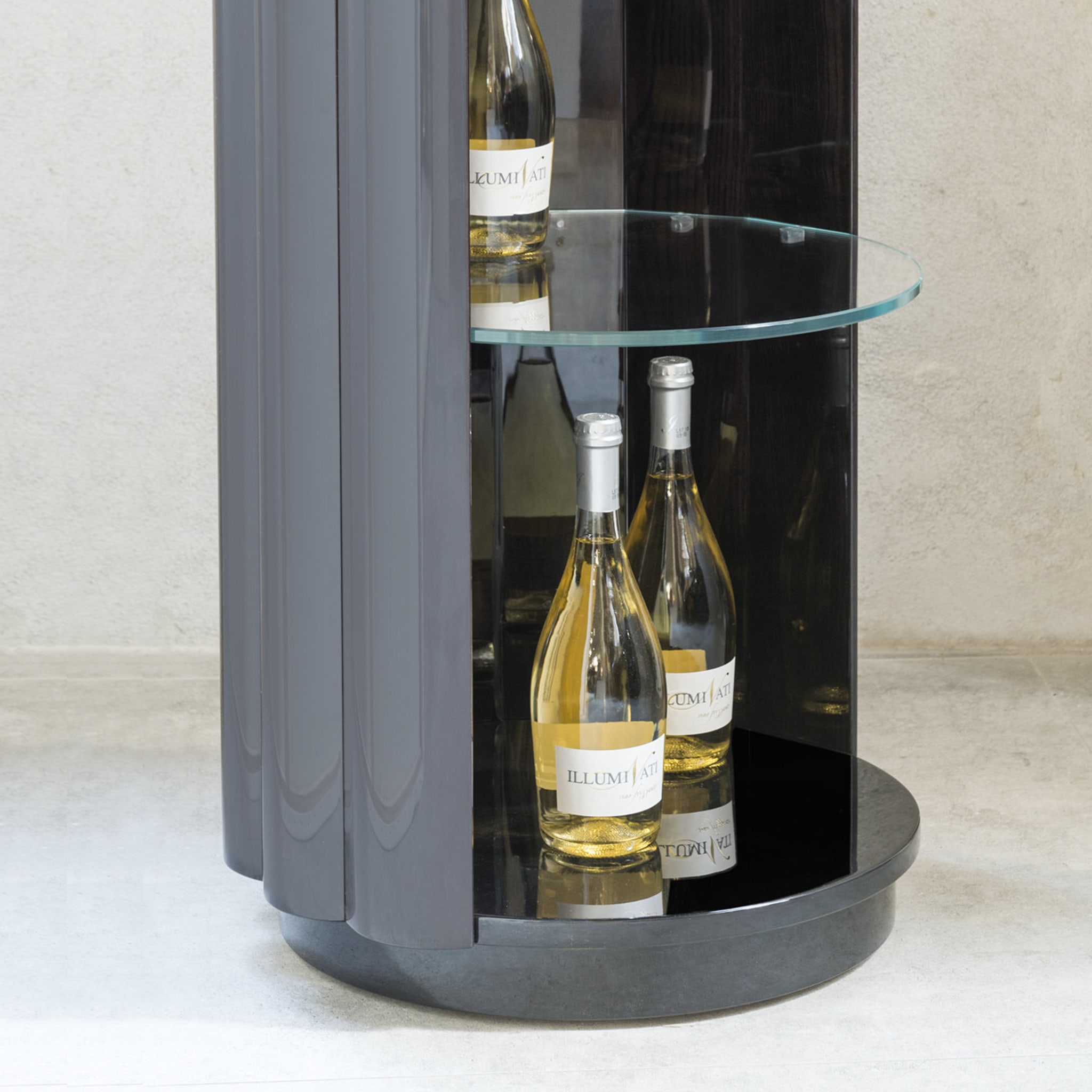 Duilio Drink Cabinet with Casters - Alternative view 2