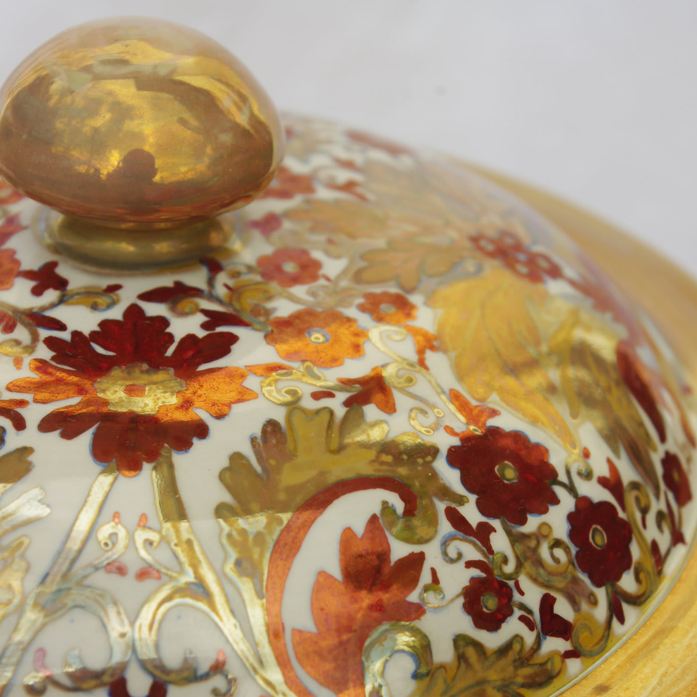 Albarello Jar with Floral Decoration Iridescenze | Artemest