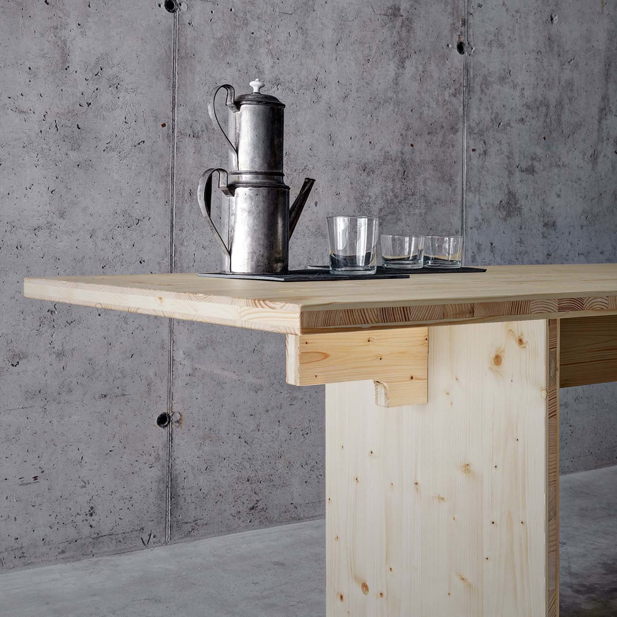Tino Table by Pasquini Tranfa Architects - Alternative view 2