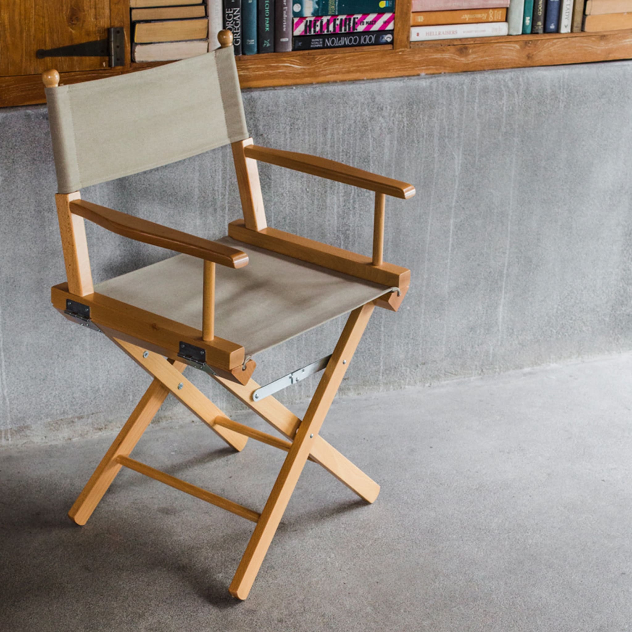Director's Chair in Camouflage Green - Alternative view 3