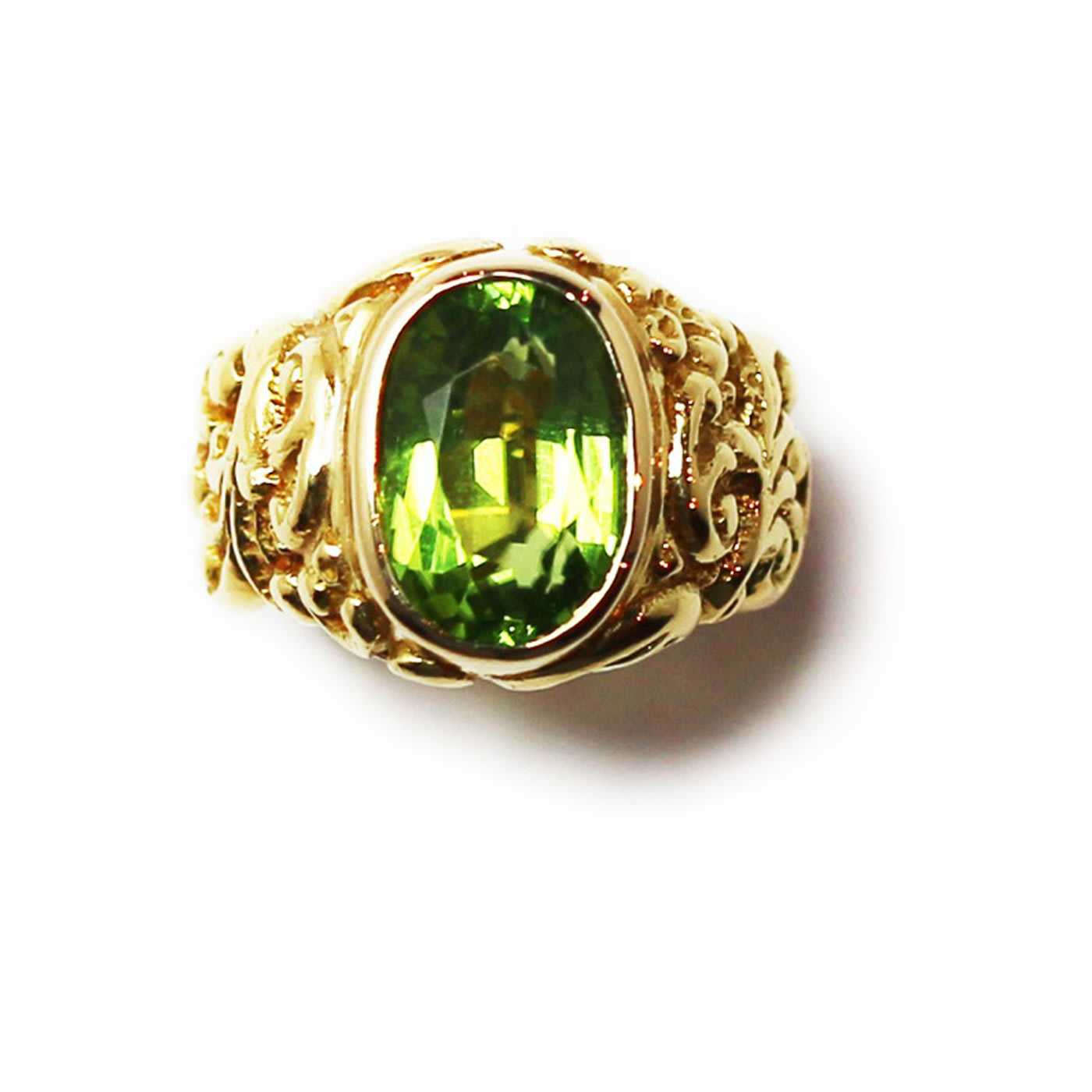Gold Ring with Peridot - Marco Baroni