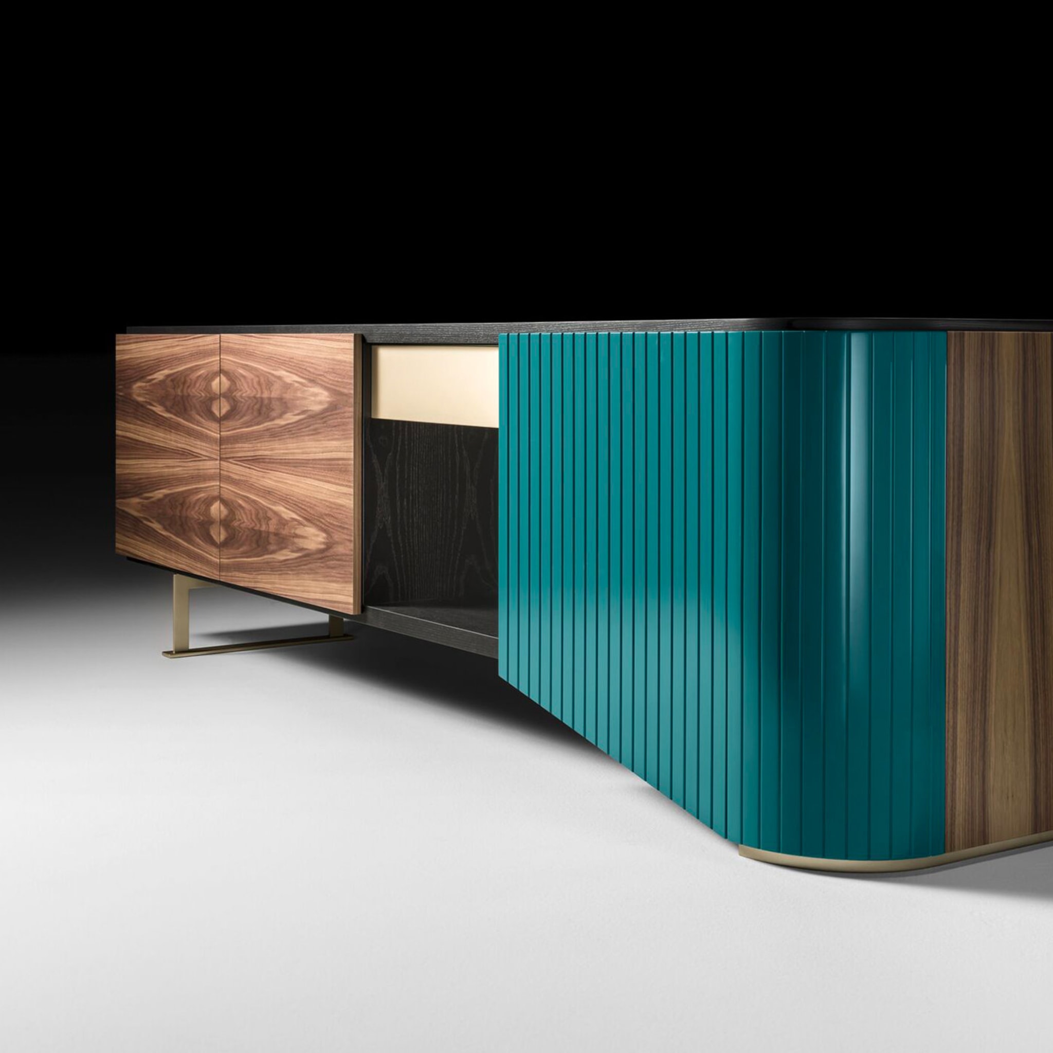 India Sideboard - Alternative view 2